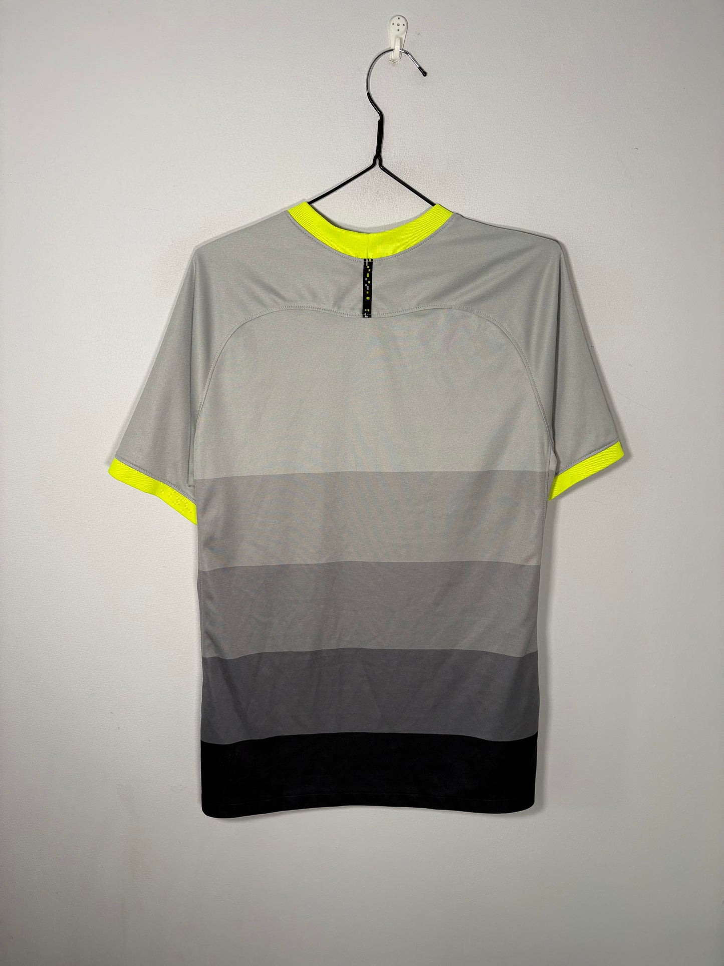 Tottenham Hotspur Airmax Special Shirt 2020/21 (M)