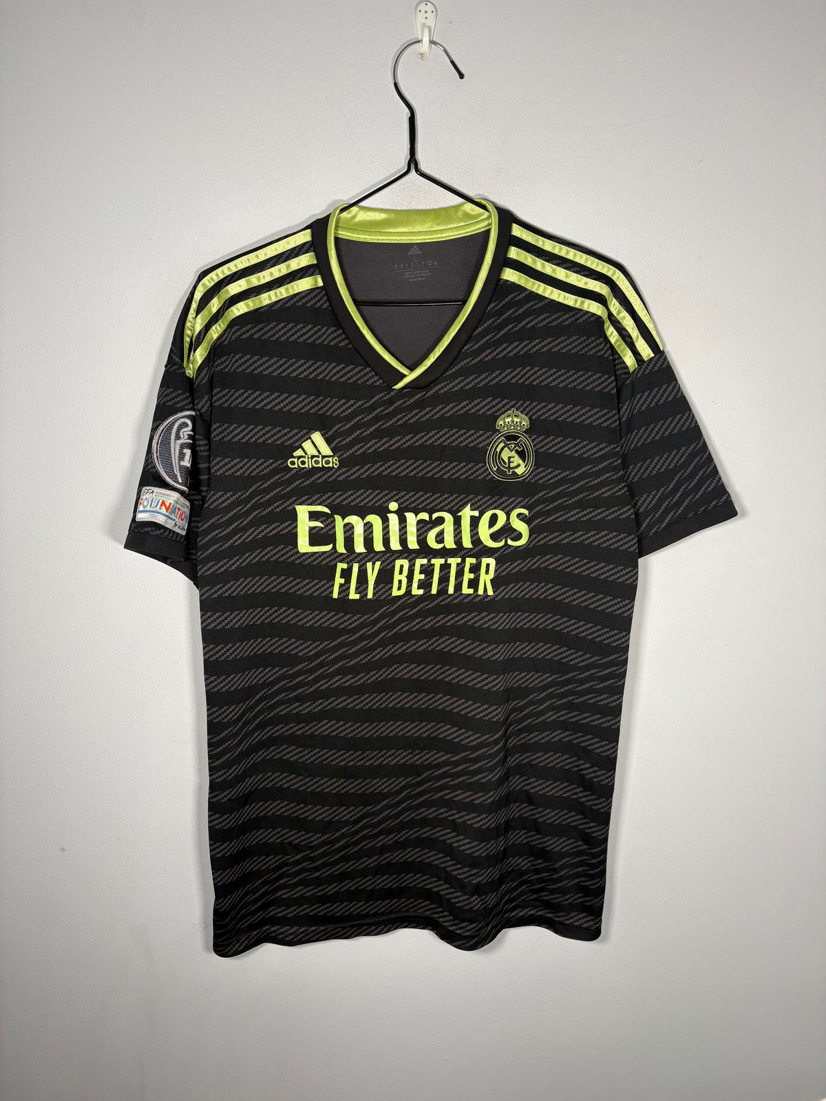 Real Madrid Third Shirt 2022/23 (L)