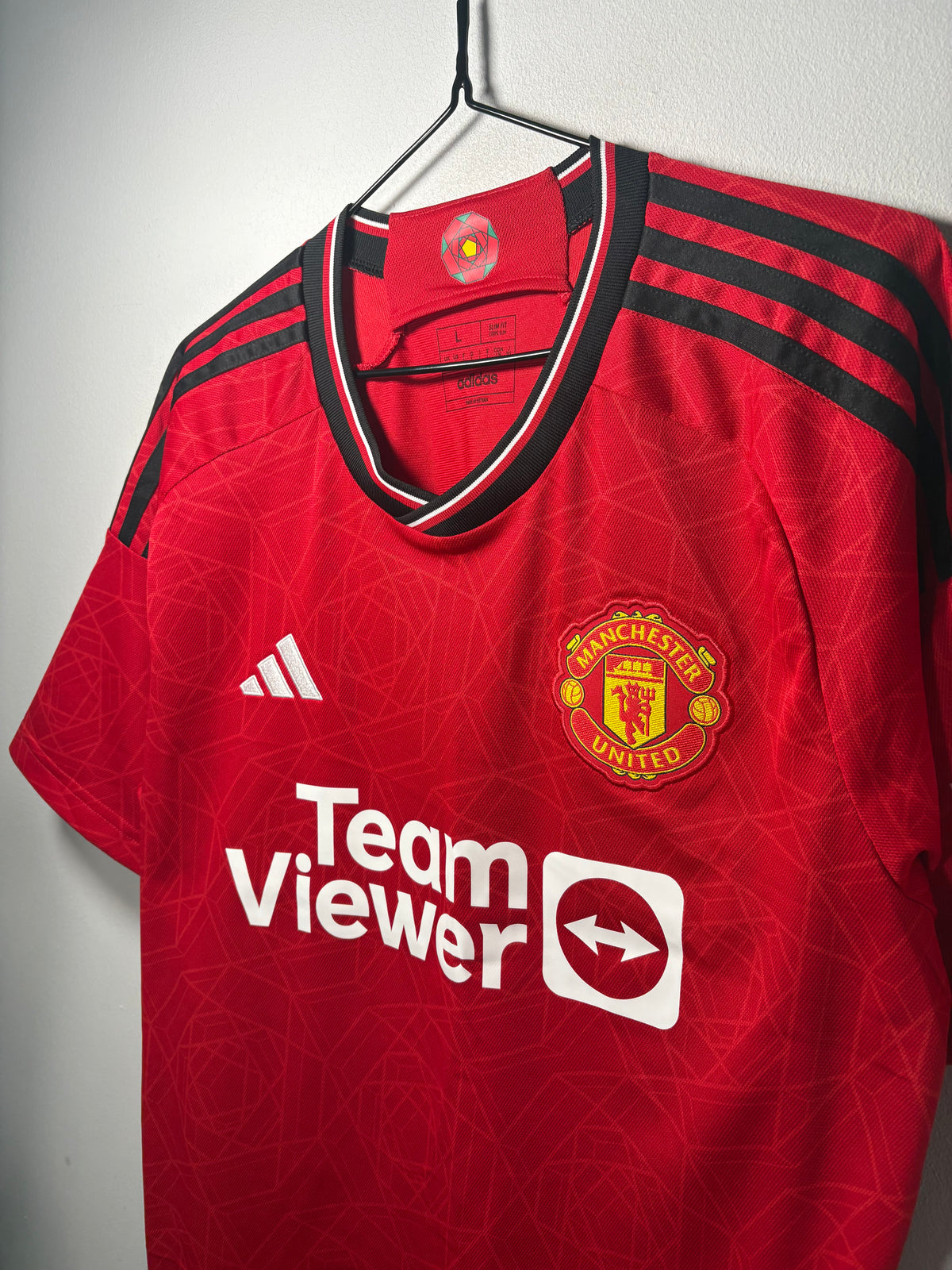 Manchester United Authentic Home Shirt 2023/24 Hojlund (L)