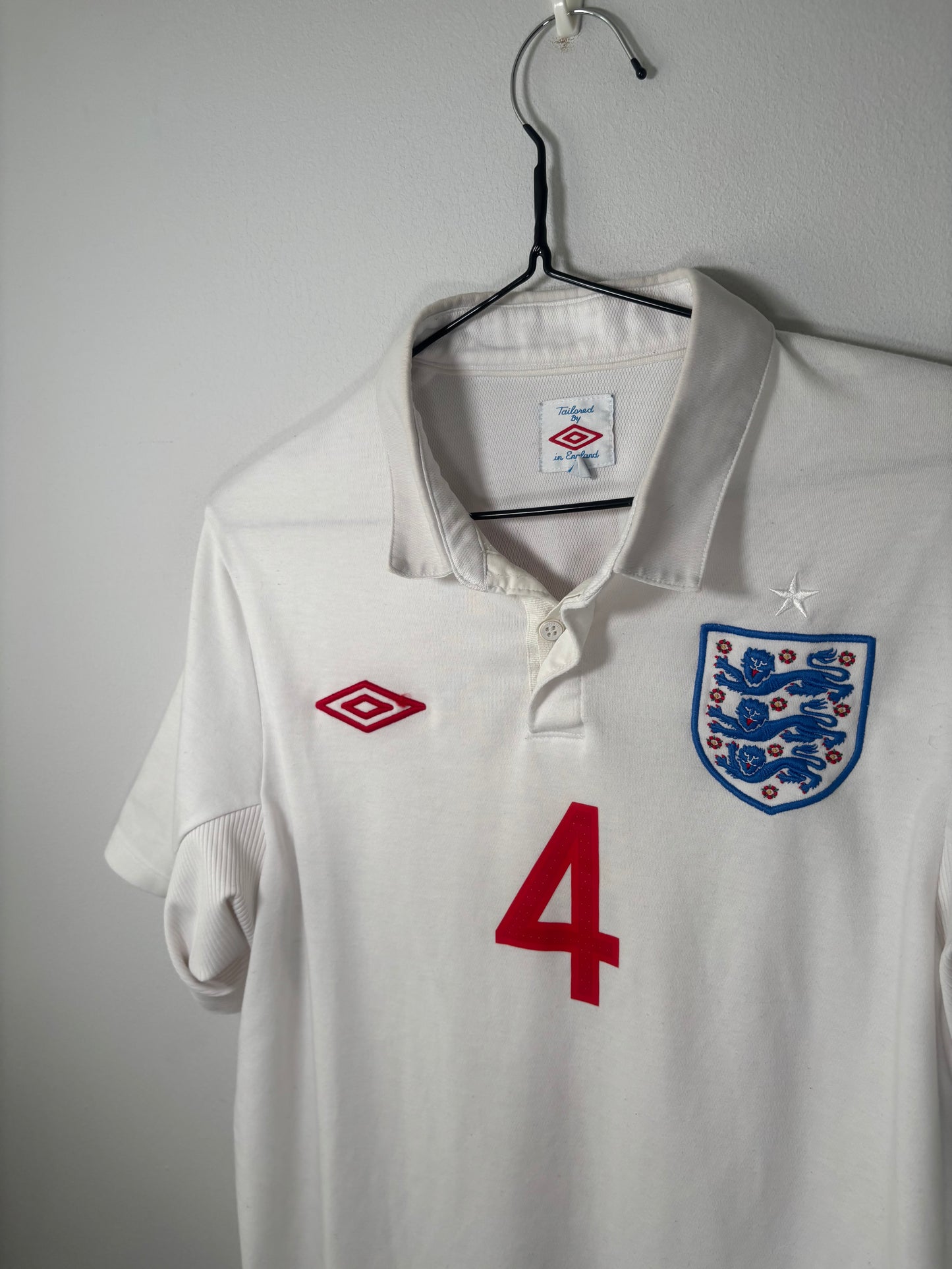 England Home Shirt 2010 Gerrard (S)