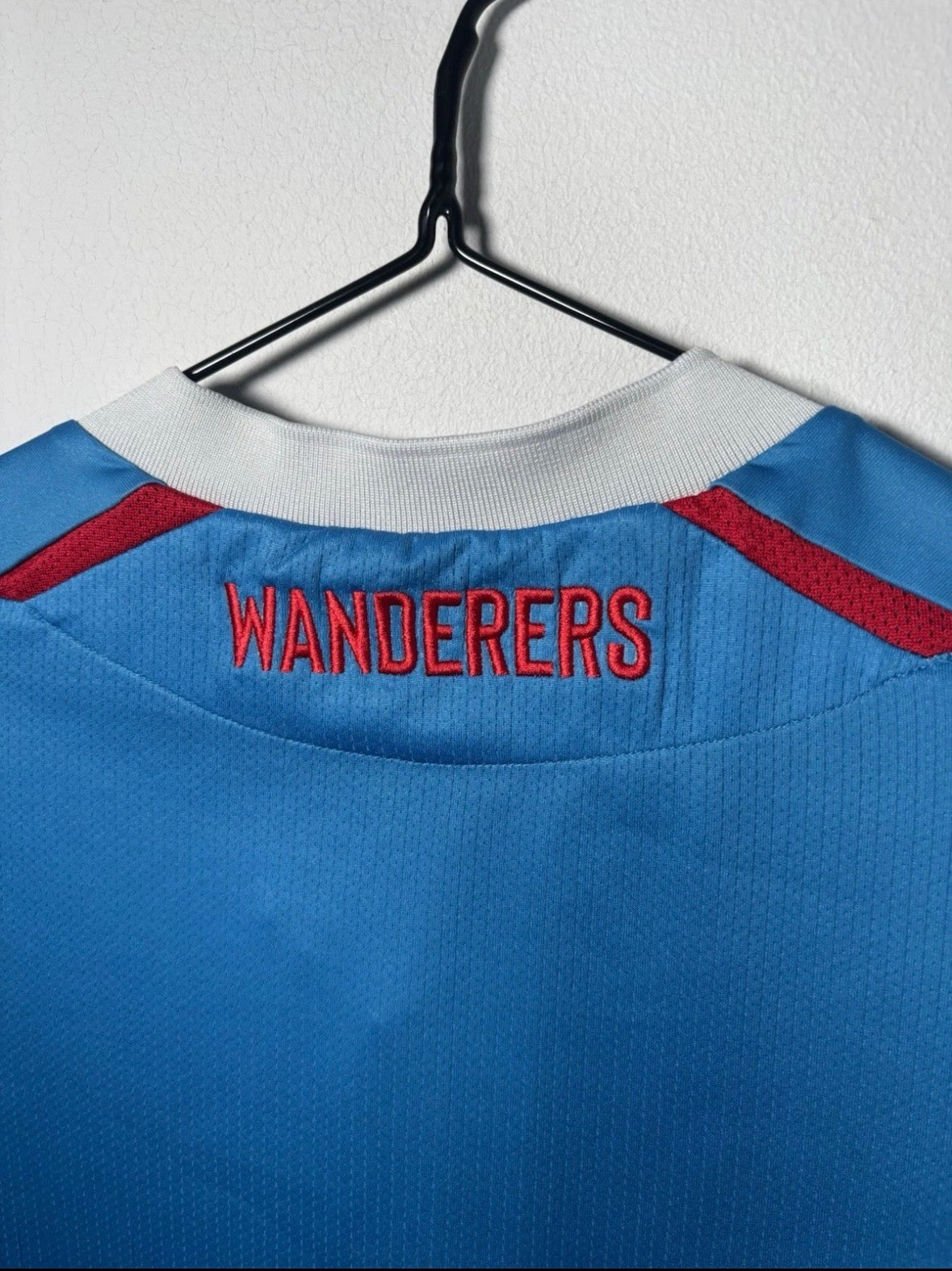Bolton Wanderers Away Shirt 2022/23 (S)