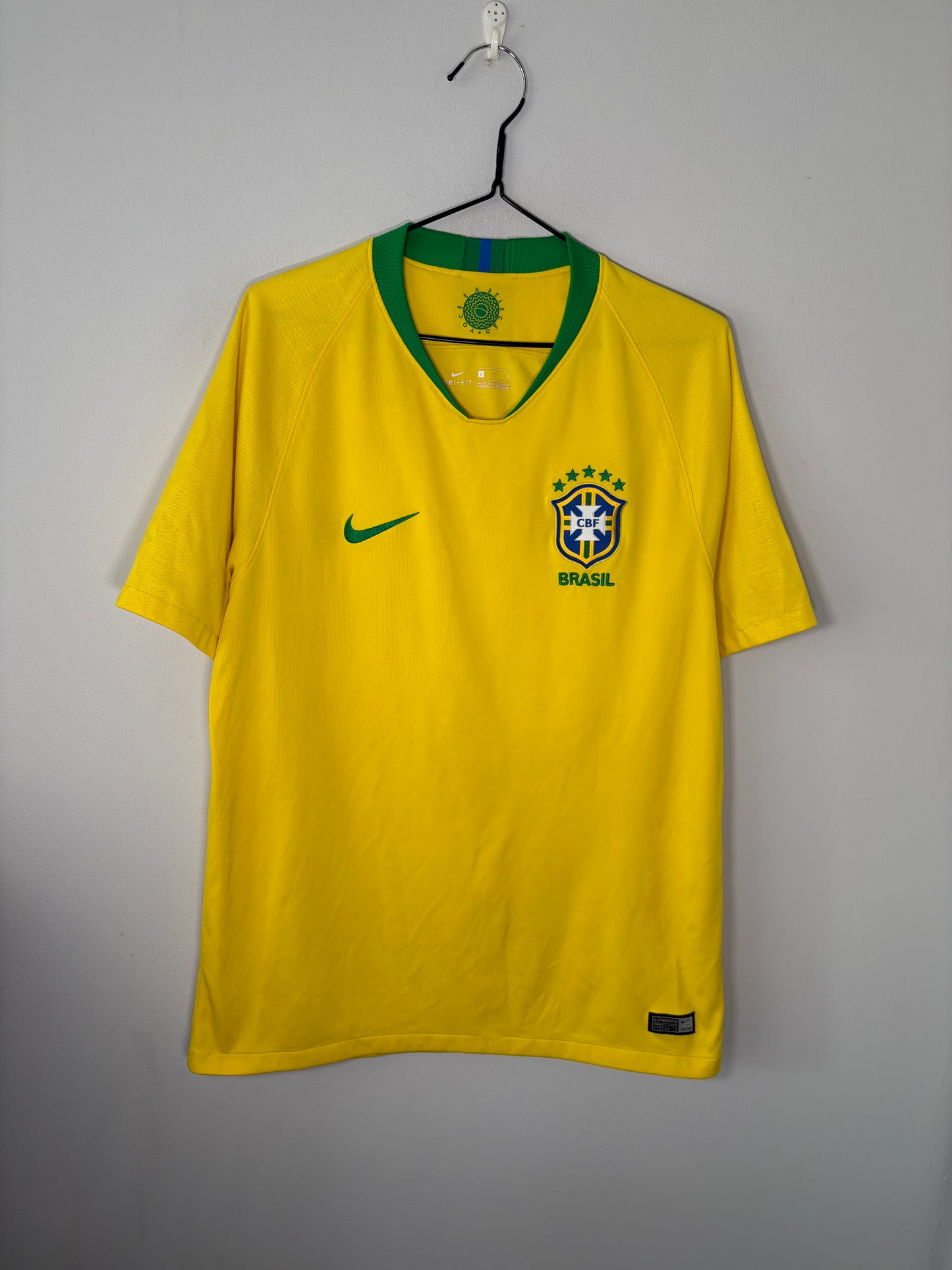 Brazil Home Shirt 2018 (L)