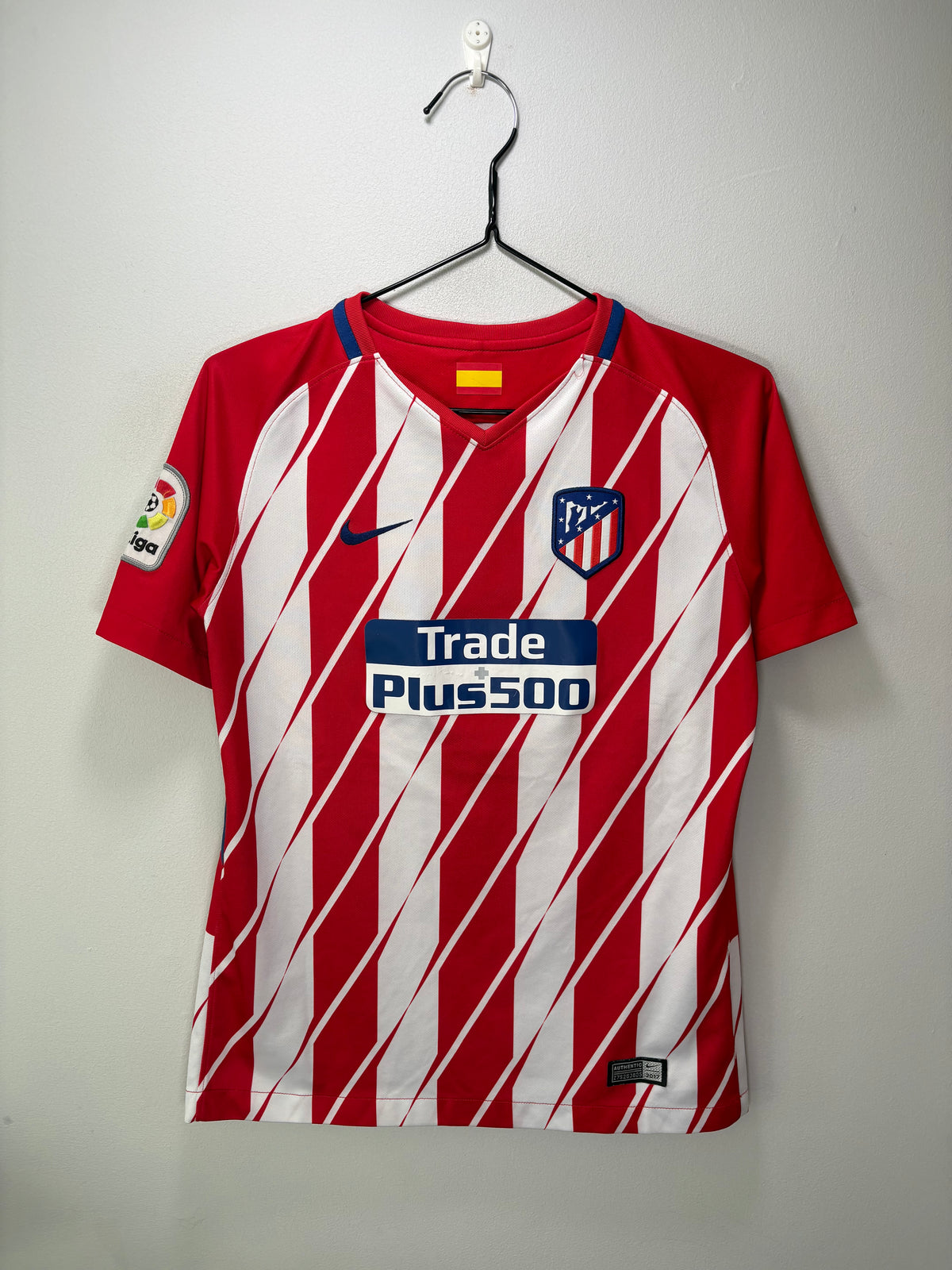 Atletico Madrid Authentic Home Shirt 2017/18 Griezmann (LK)