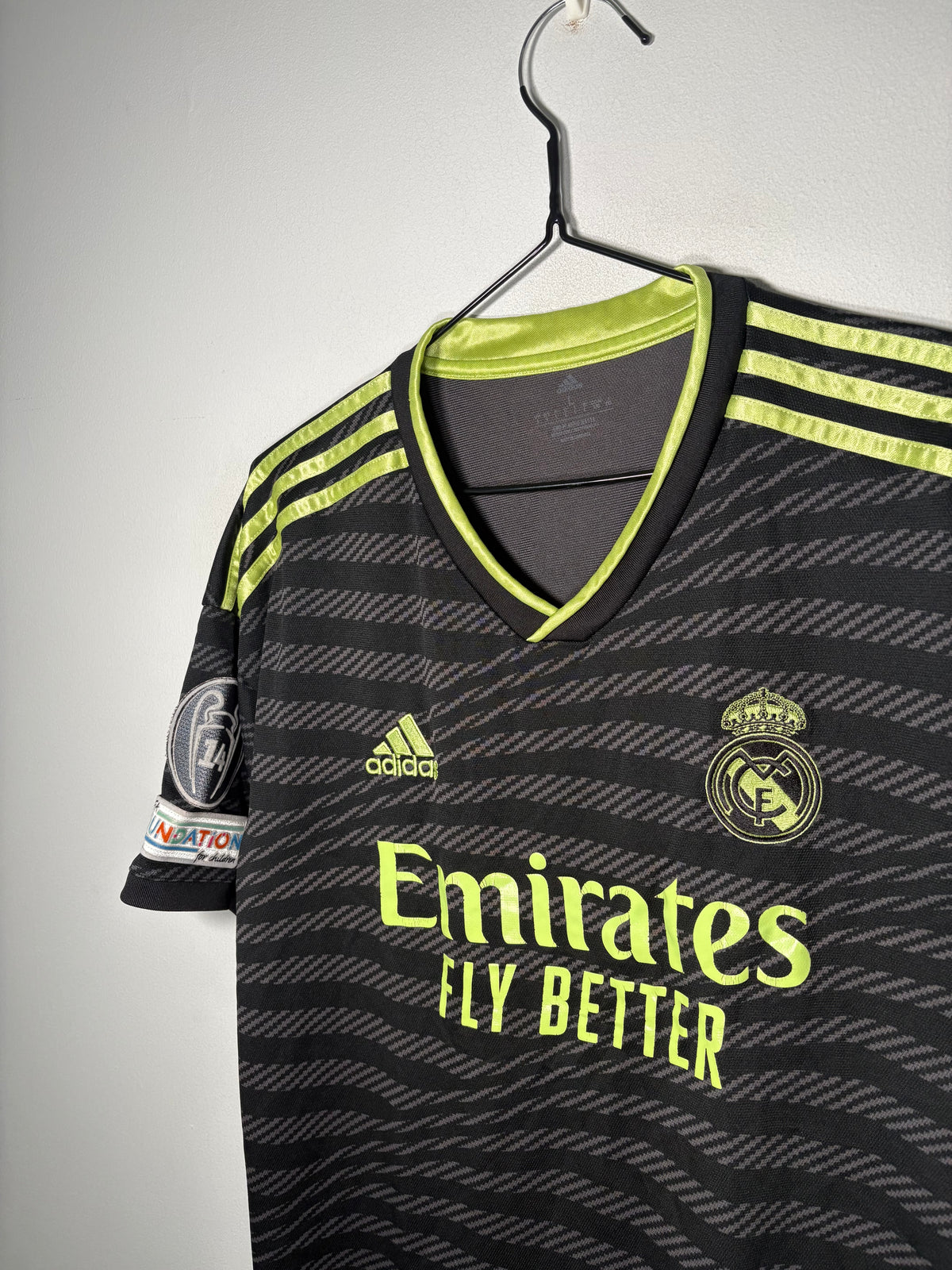 Real Madrid Third Shirt 2022/23 (L)