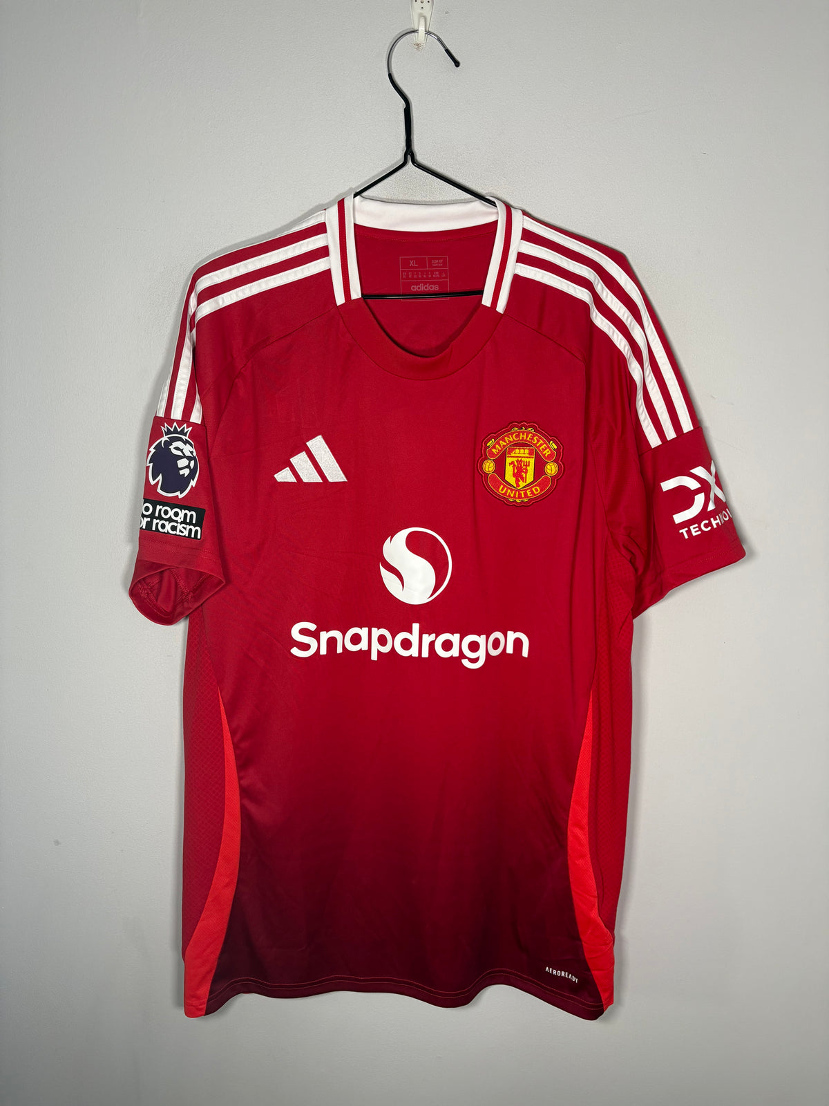 Manchester United Authentic Home Shirt 2024/25 Yoro (XL)