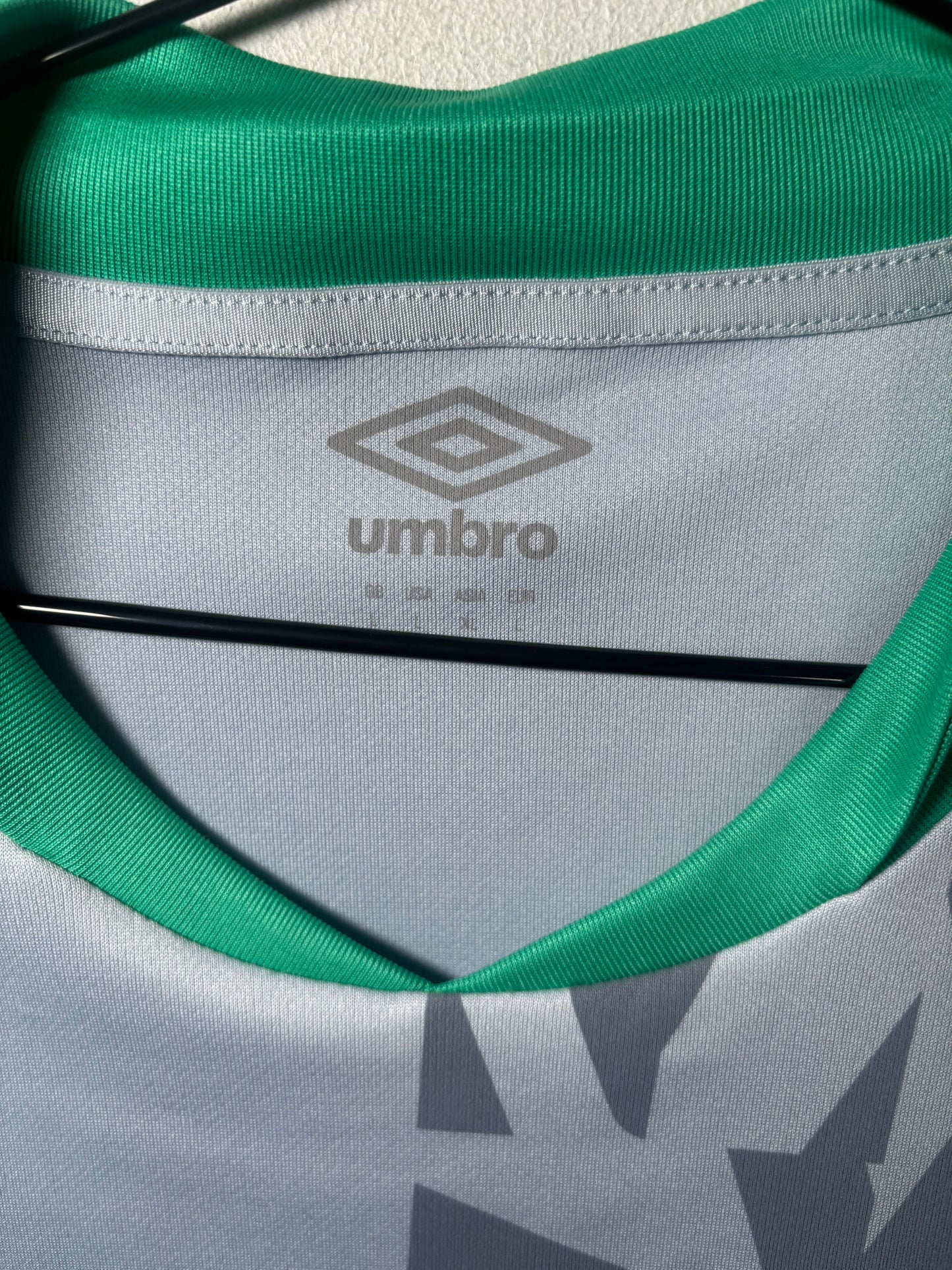 Blackburn Rovers Away Shirt 2019/20 (L)