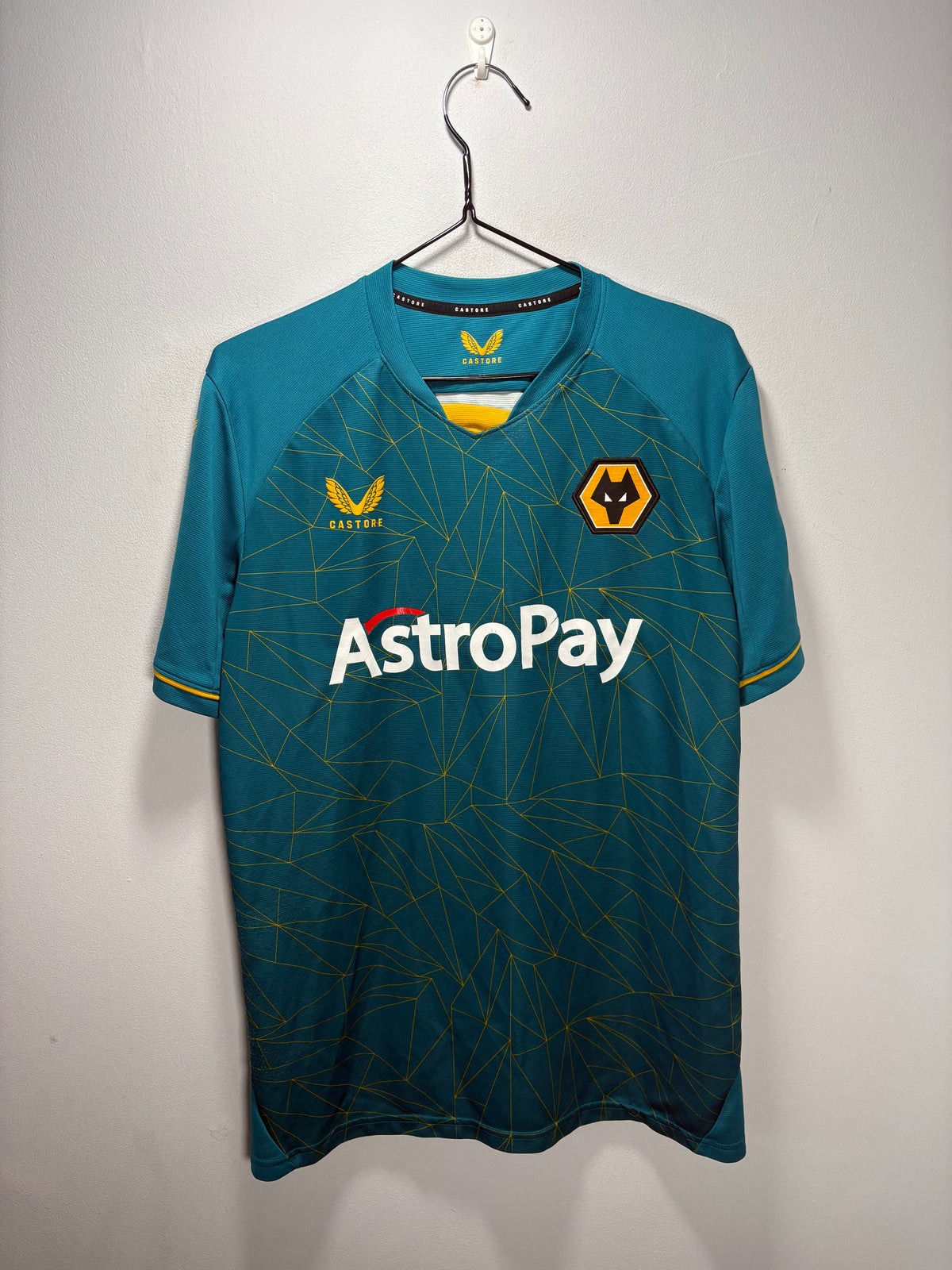 Wolves Authentic Away Shirt 2022/23 Cunha (M)
