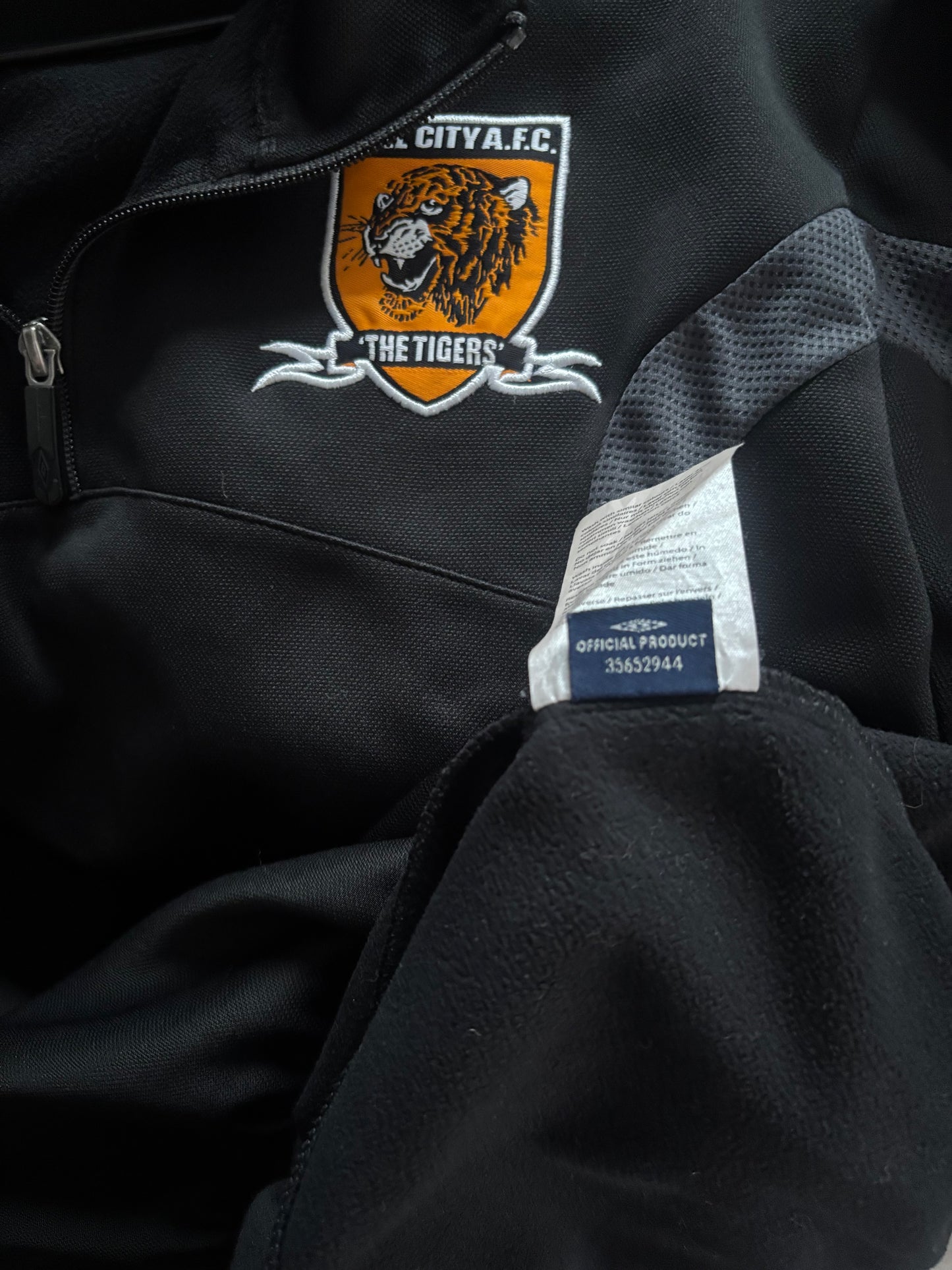 Hull City Training 1/4 Zip 2009 (M)