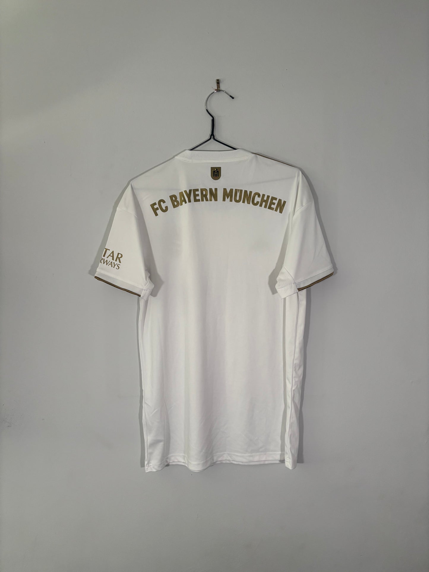 Bayern Munich Away Shirt 2022/23 (M)