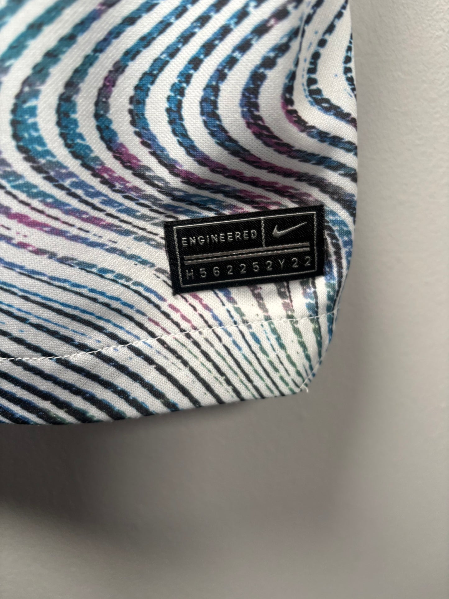 Liverpool Away Shirt 2022/23 Darwin Nunez (L)