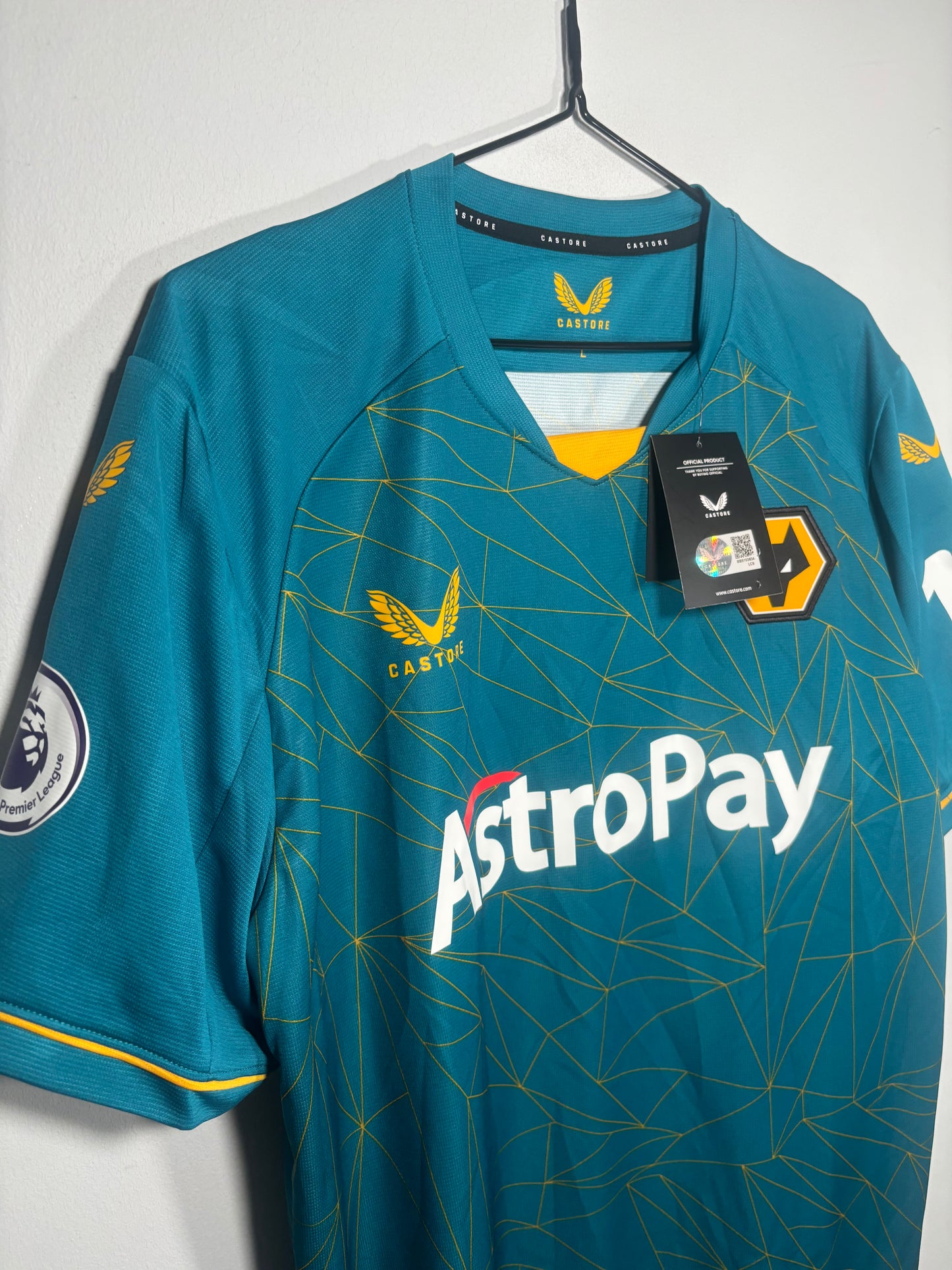 Wolves Away Shirt 2022/23 Matheus Nunes (L)