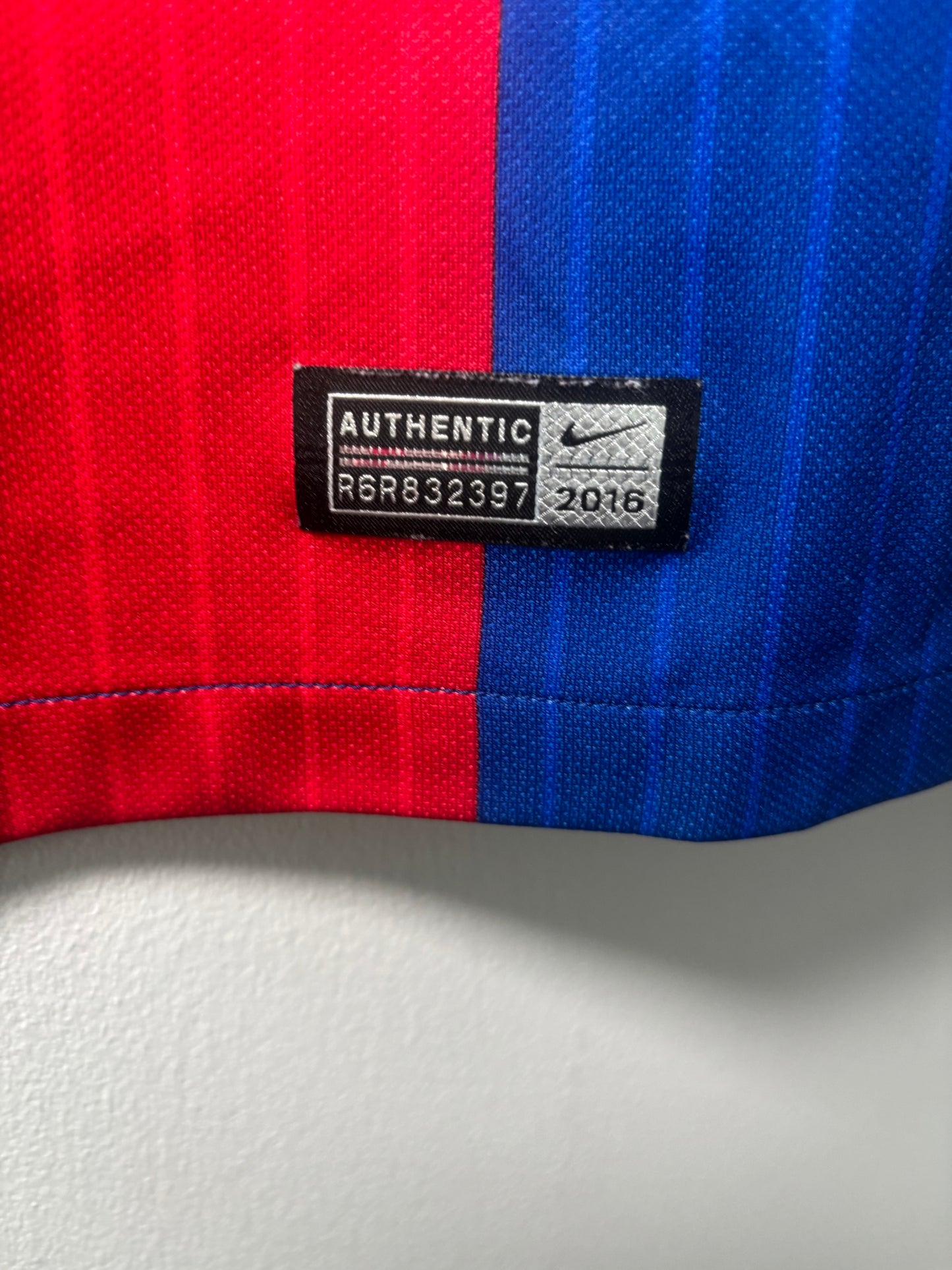 Barcelona Home Shirt 2016/17 (L)