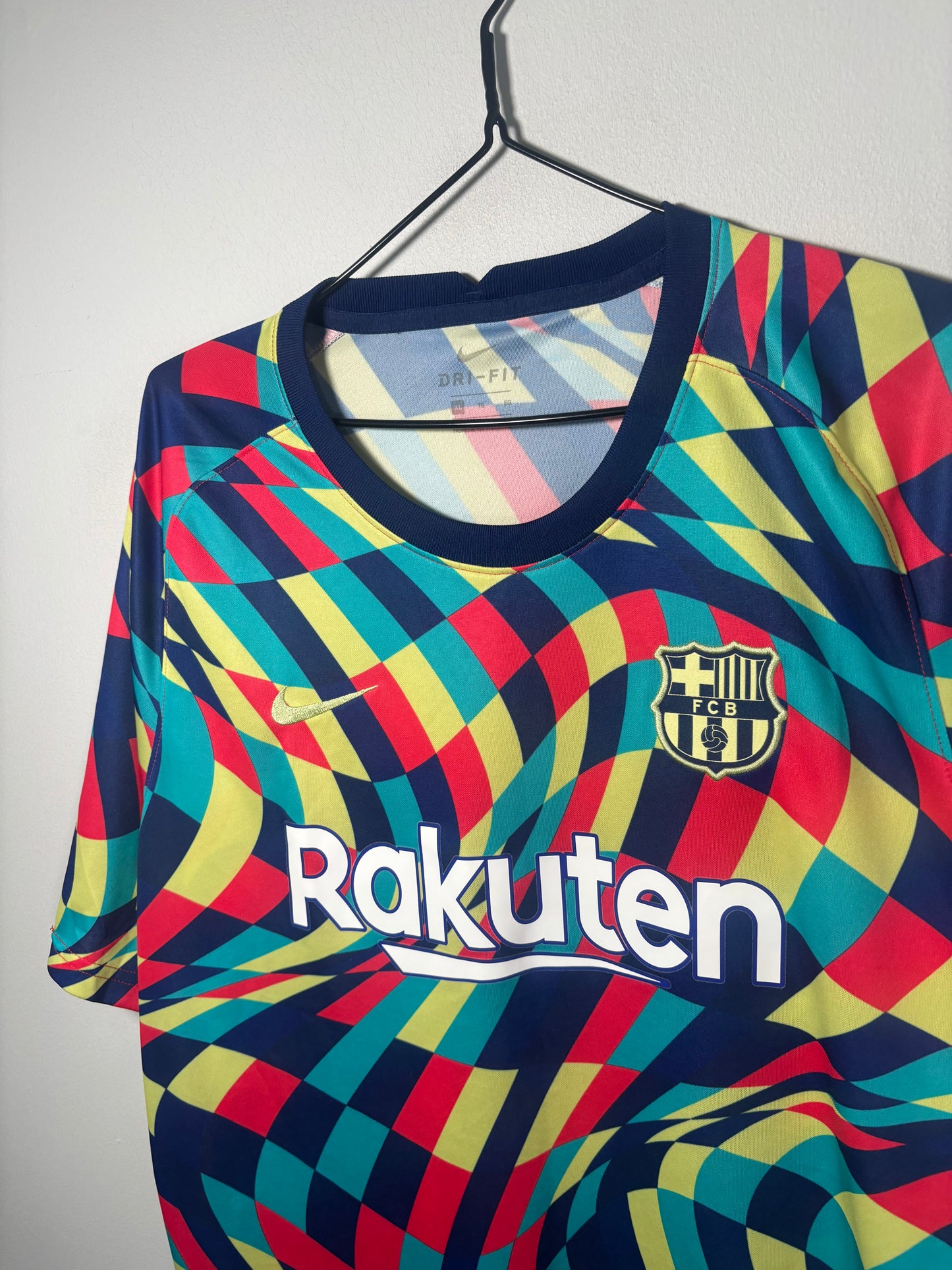 Barcelona Pre Match Training Shirt 2021/22 (XL)