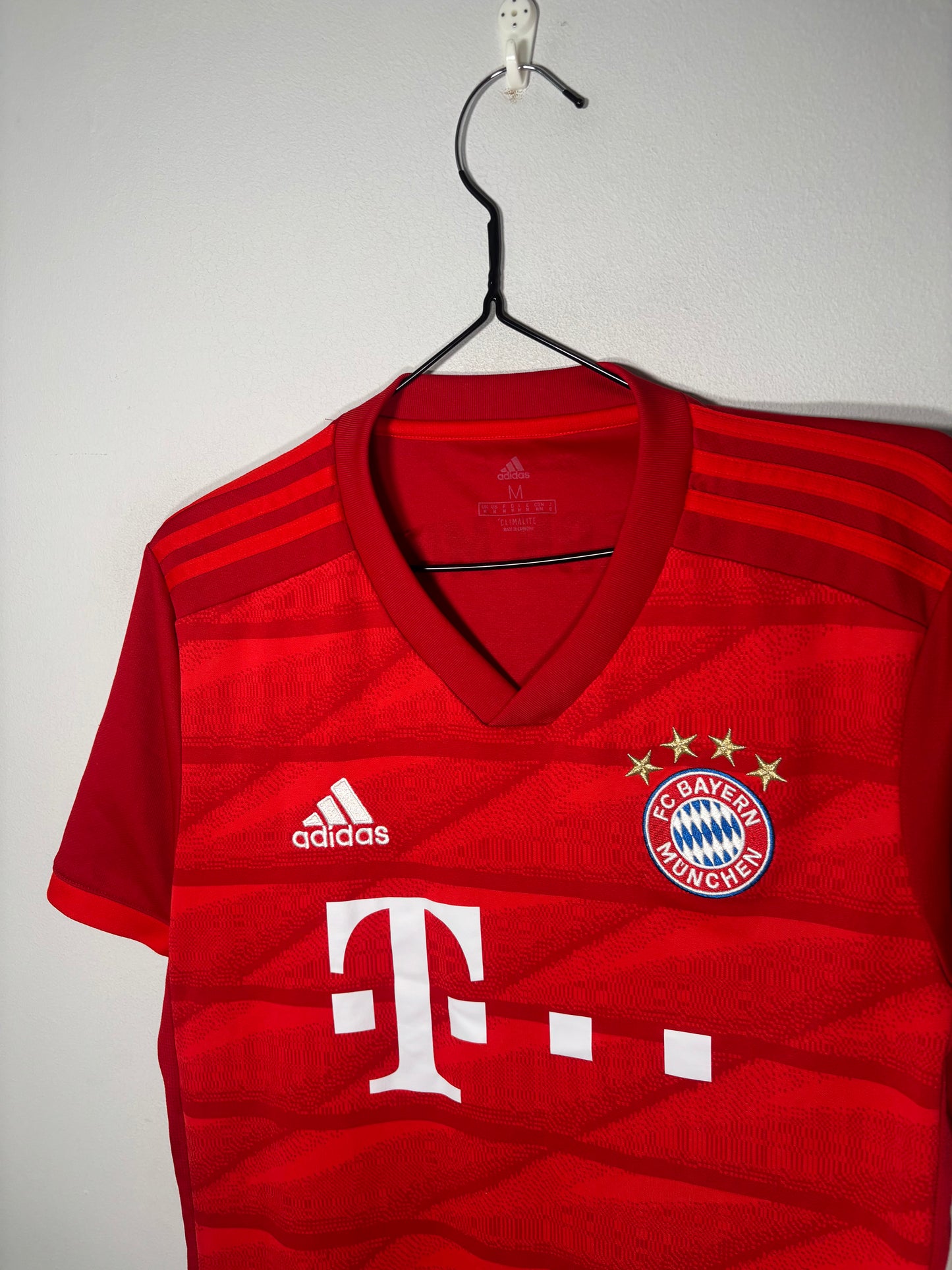 Bayern Munich Home Shirt 2019/20 (M)