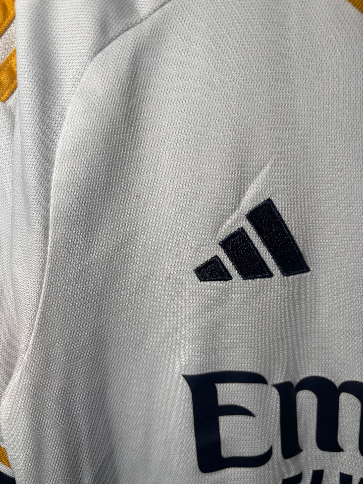 Real Madrid Home Shirt 2023/24 (S)