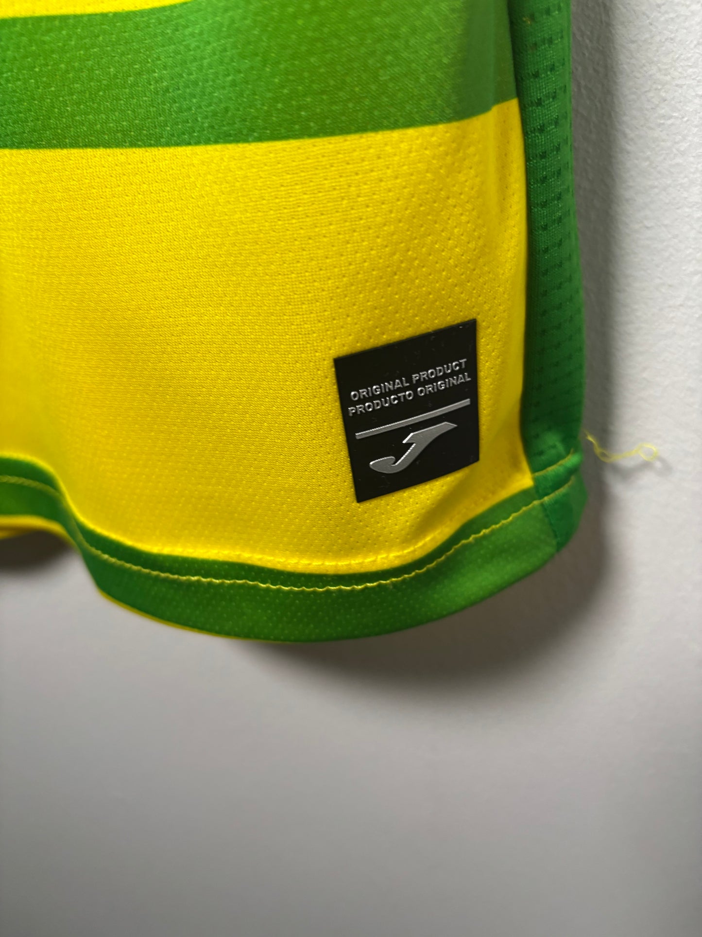 Norwich City Home Shirt 2023/24 (M)