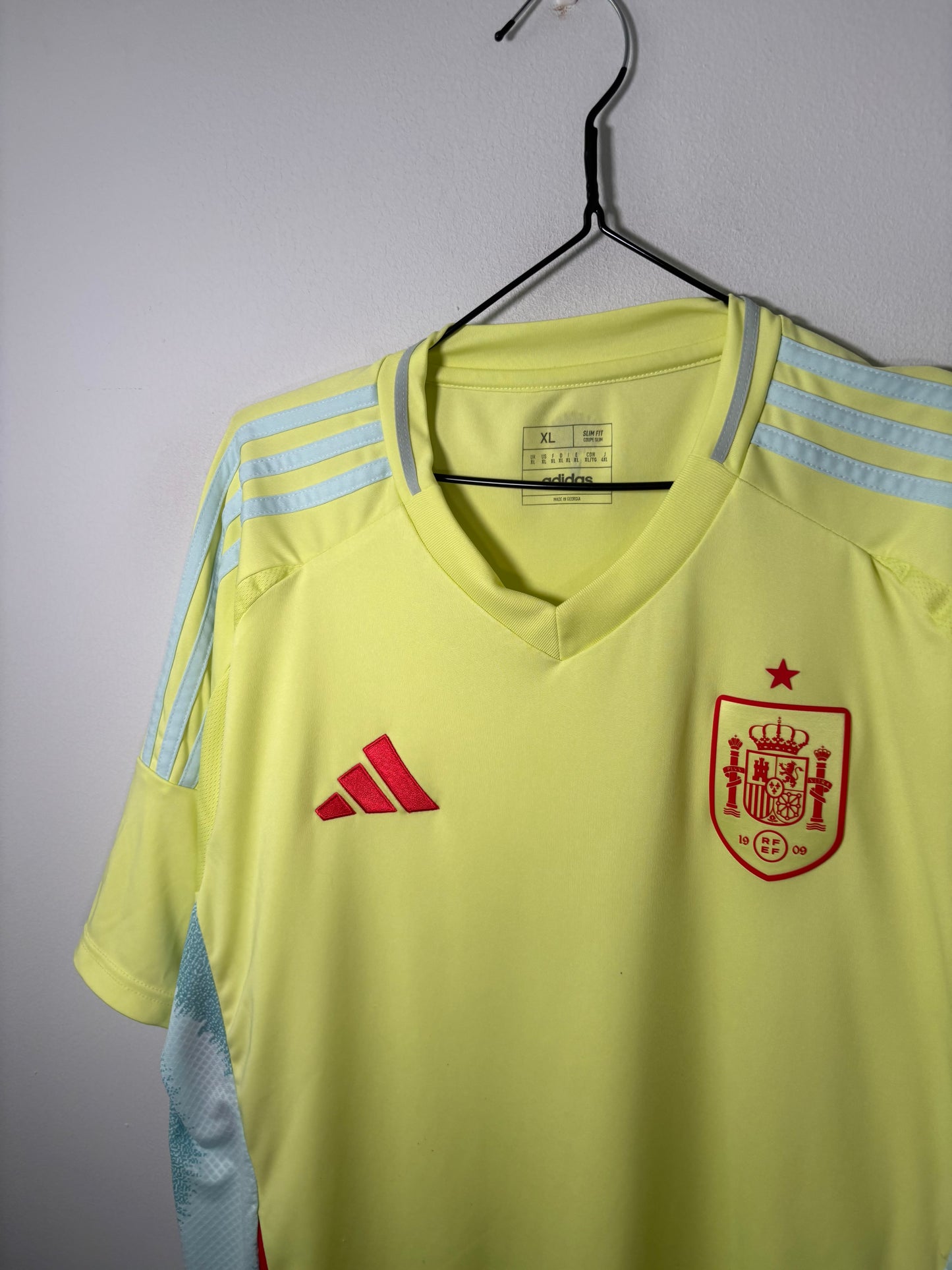 Spain Away Shirt 2024 (XL)