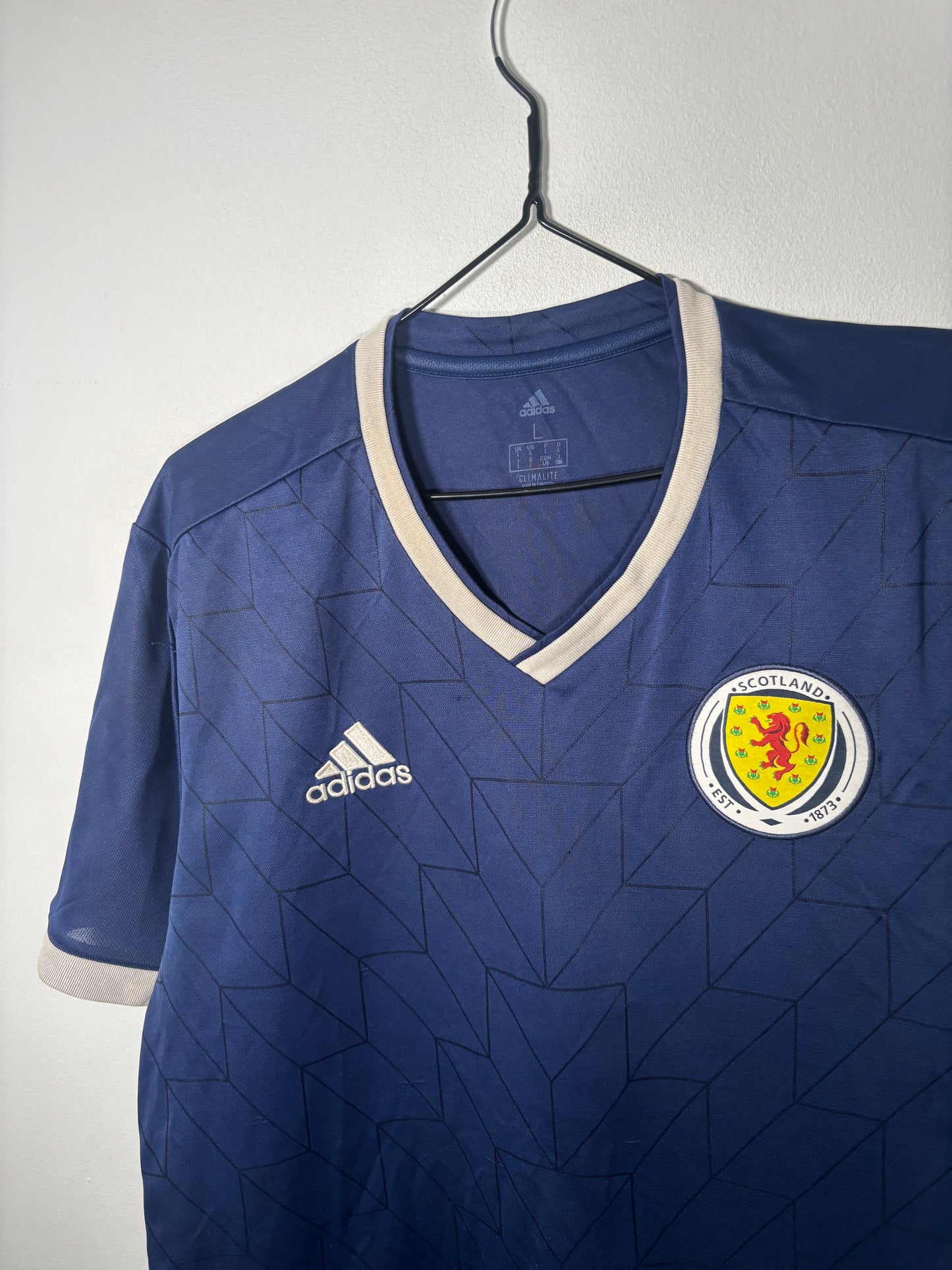 Scotland Home Shirt 2018 (L)