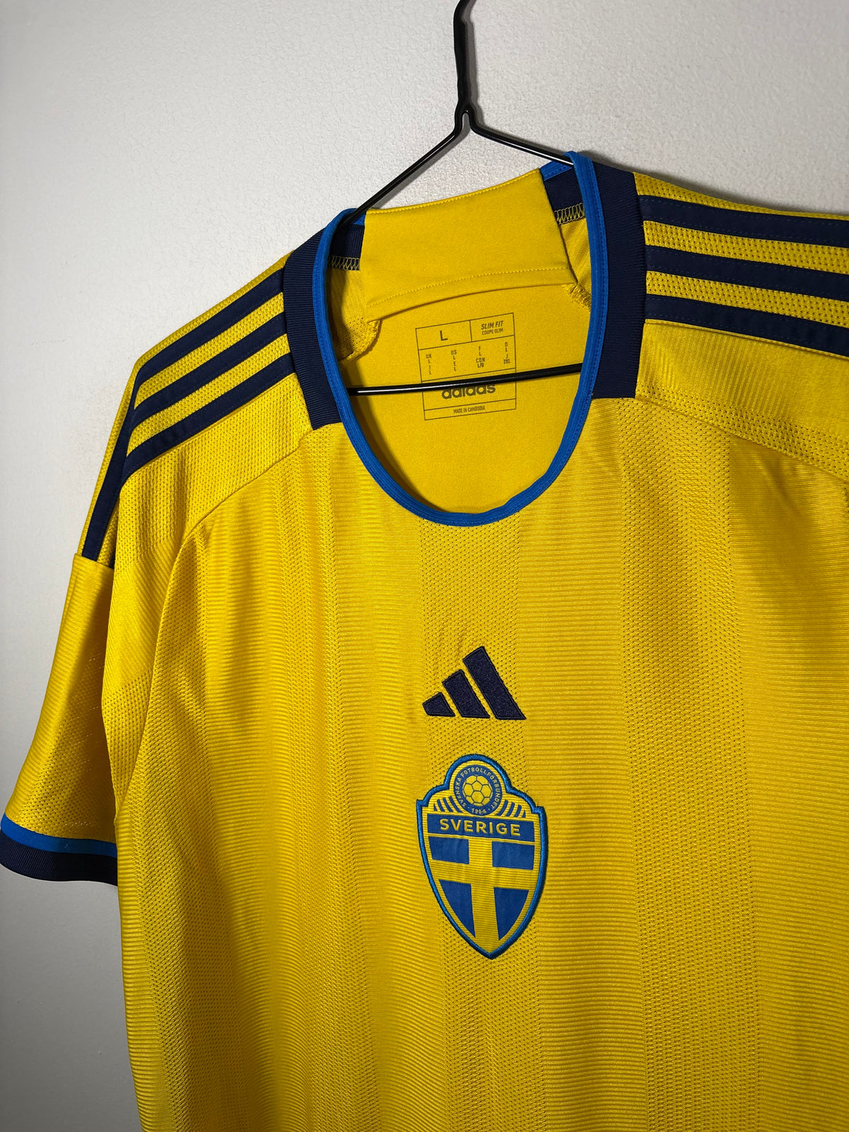 Sweden Home Shirt 2022 (L)