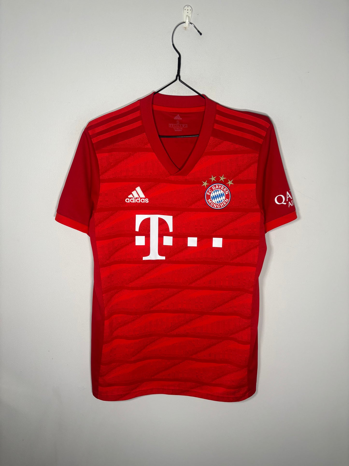 Bayern Munich Home Shirt 2019/20 Lewandowski (S)