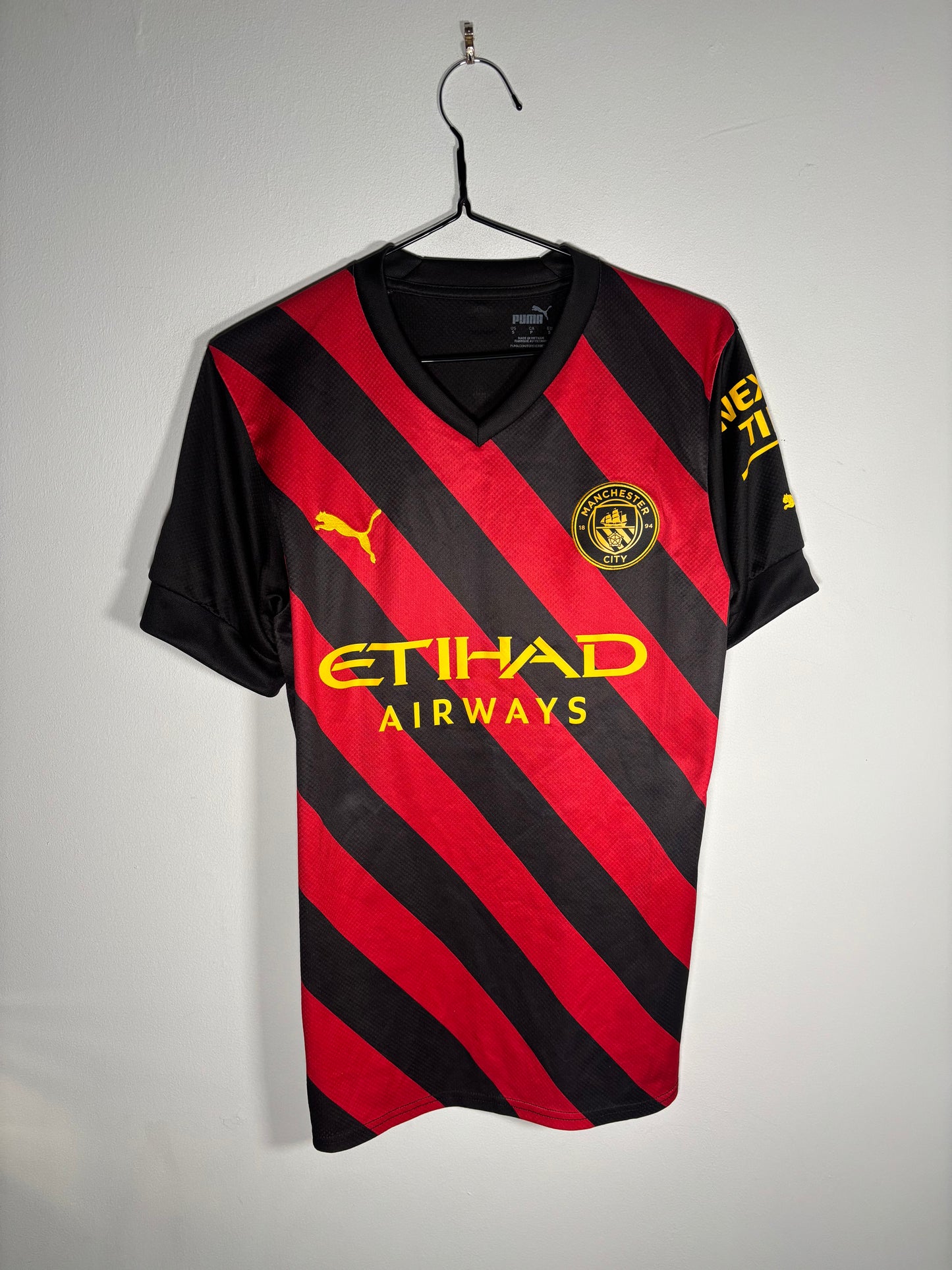 Manchester City Away Shirt 2022/23 (S)