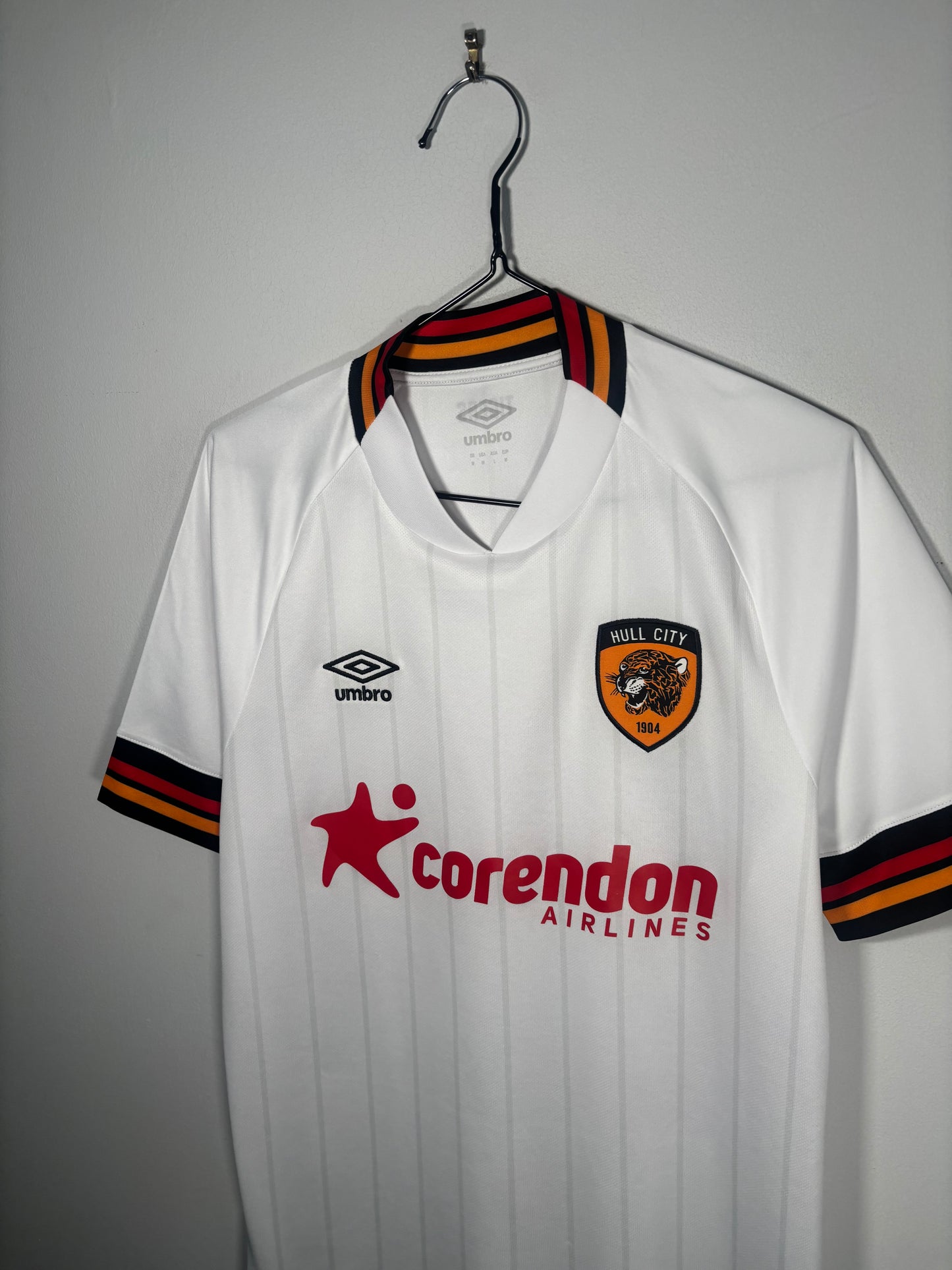 Hull City Away Shirt 2022/23 (M)