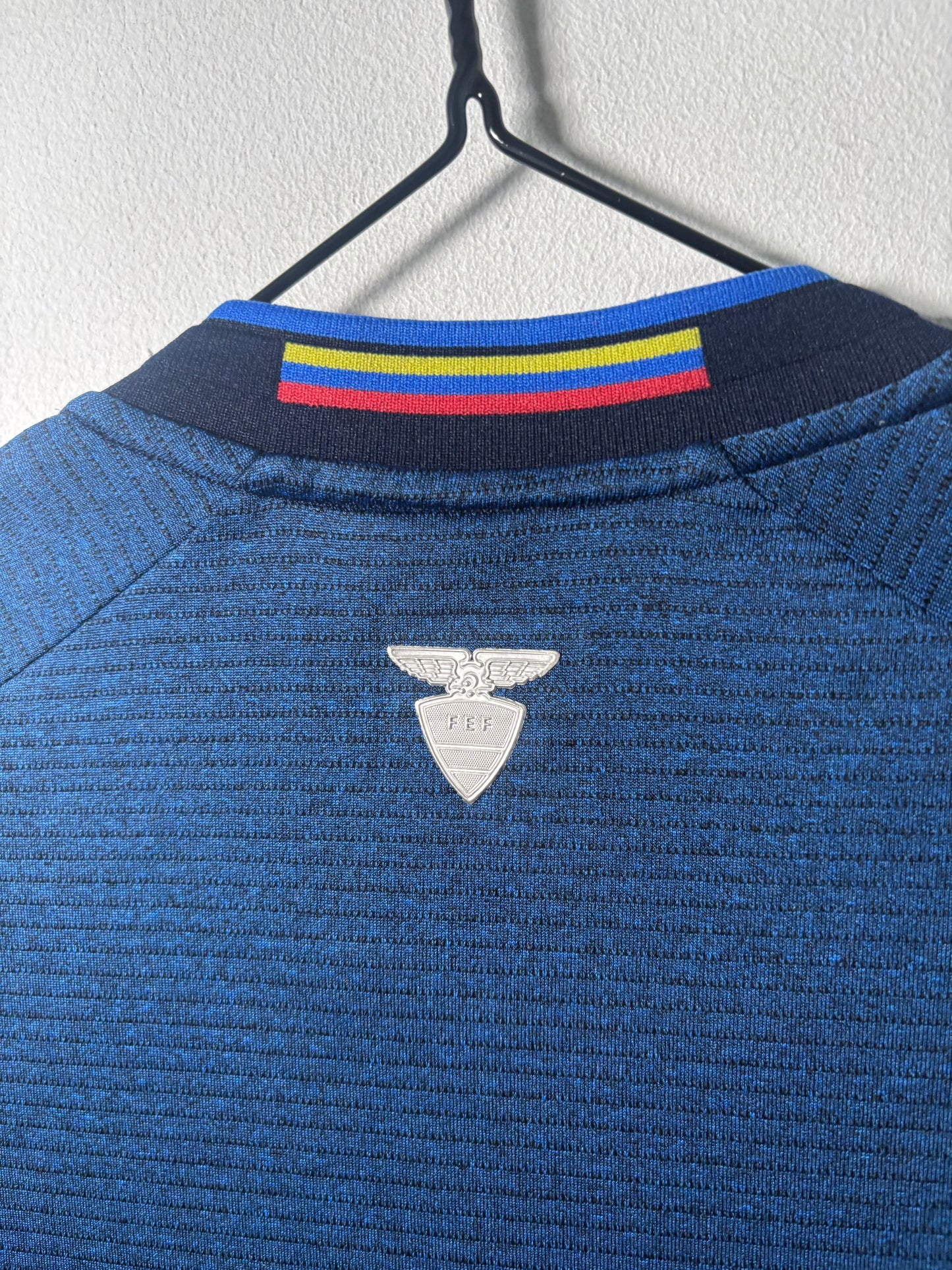 Ecuador Away Shirt 2019 (M)