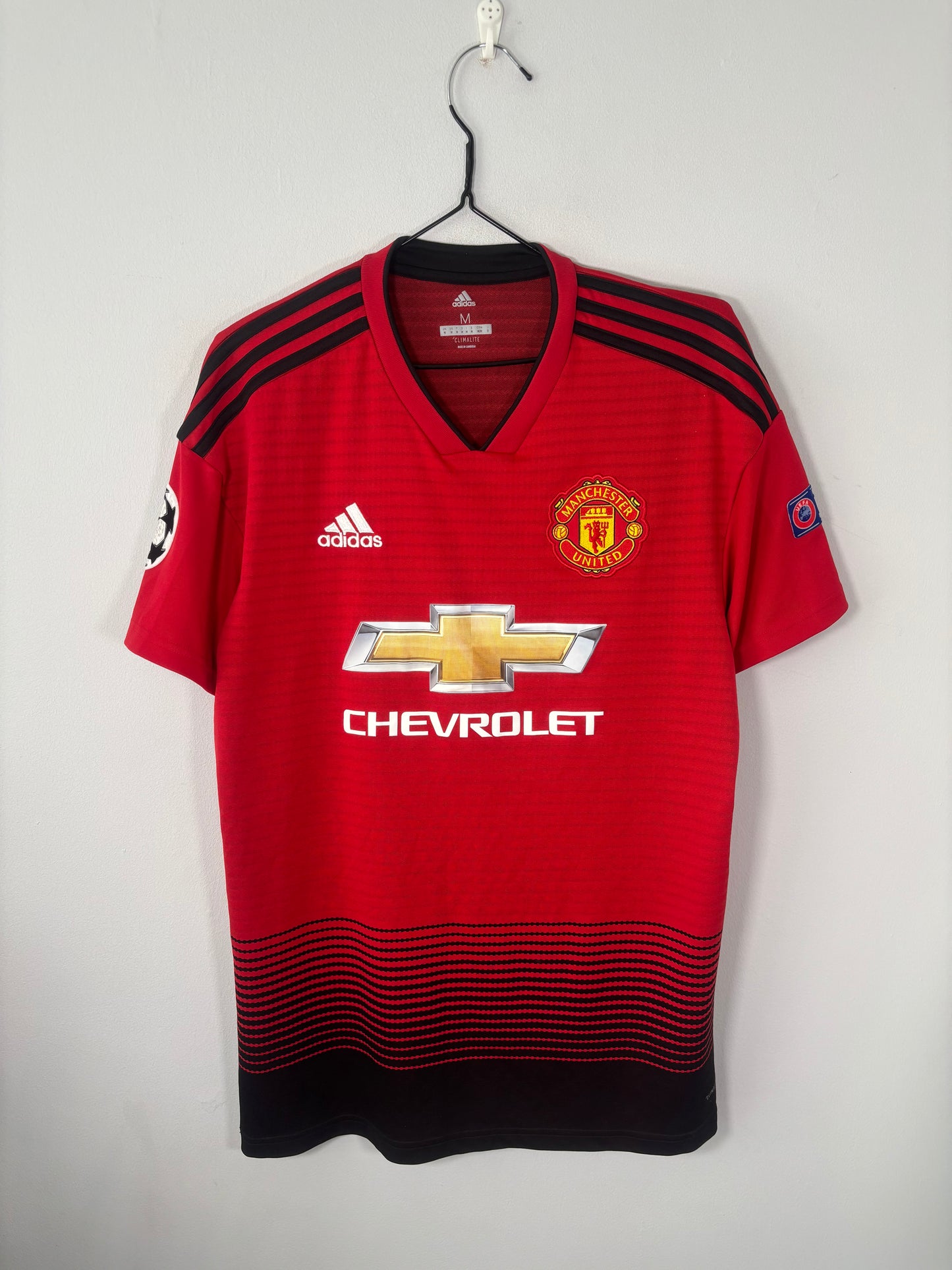 Manchester United Home Shirt 2018/19 Lindelof (M)