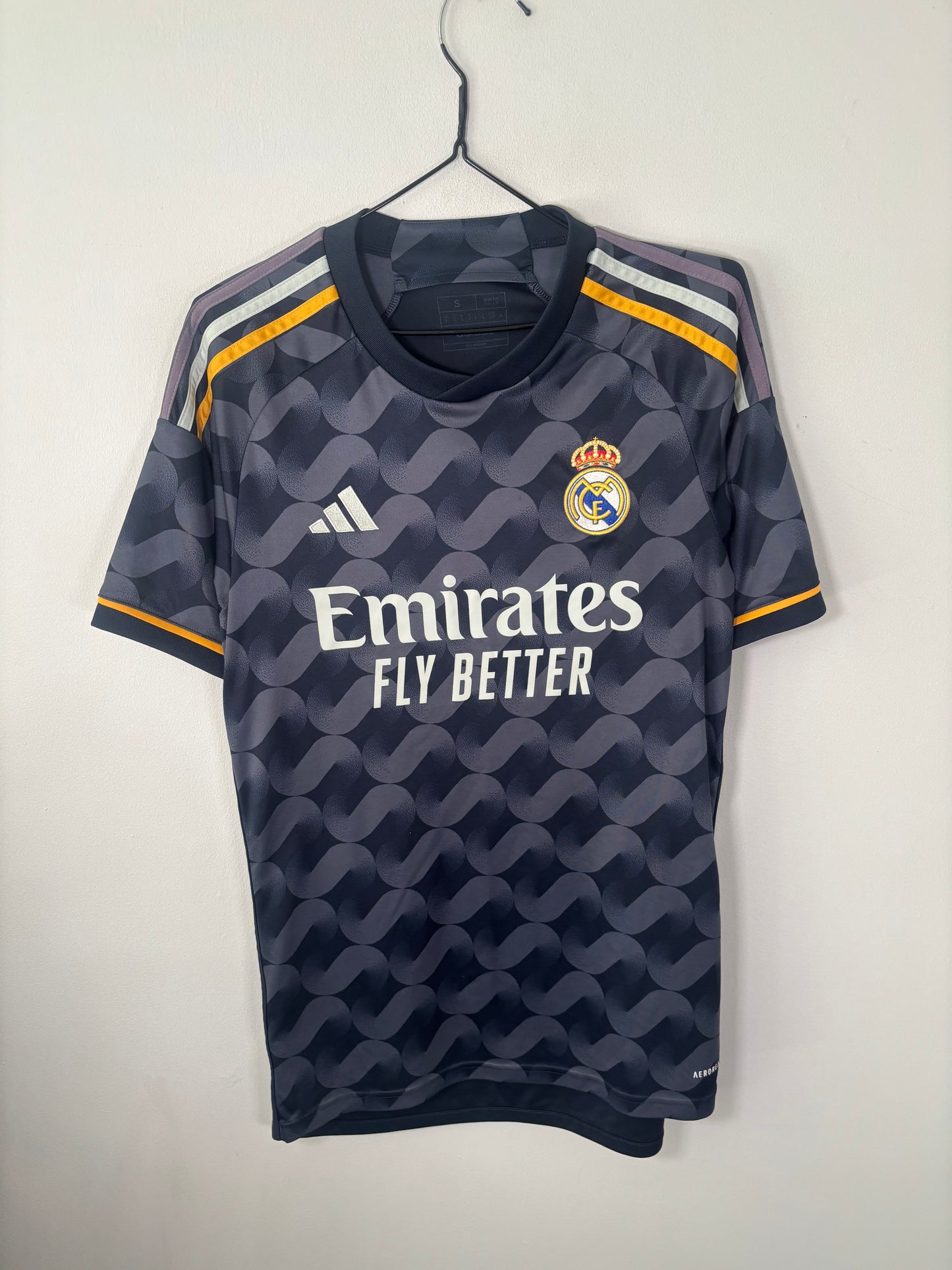 Real Madrid Away Shirt 2023/24 Bellingham (S)
