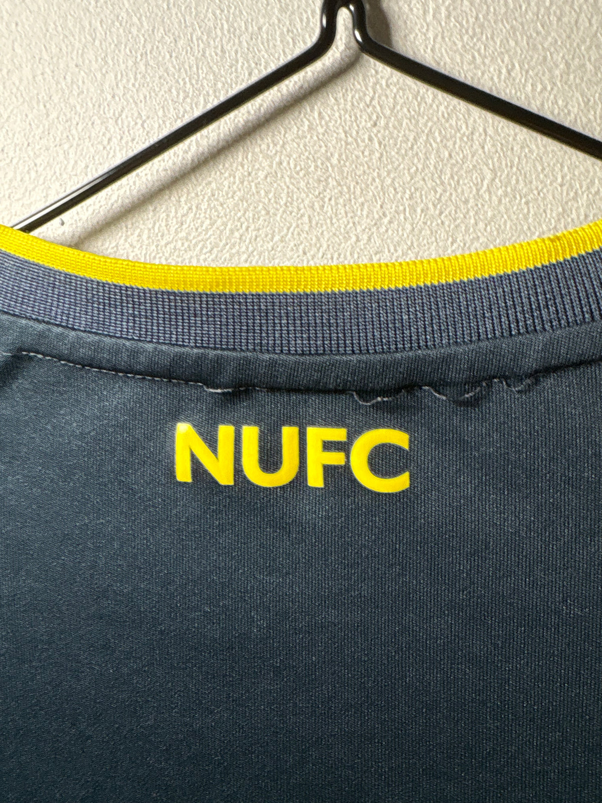 Newcastle United Authentisches Ausweichtrikot 2023/24 (S)
