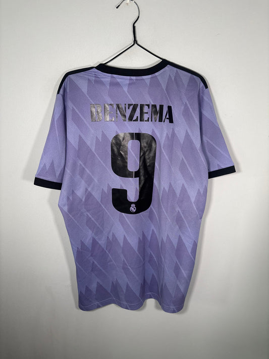 Real Madrid Away Shirt 2022/23 Benzema (L)