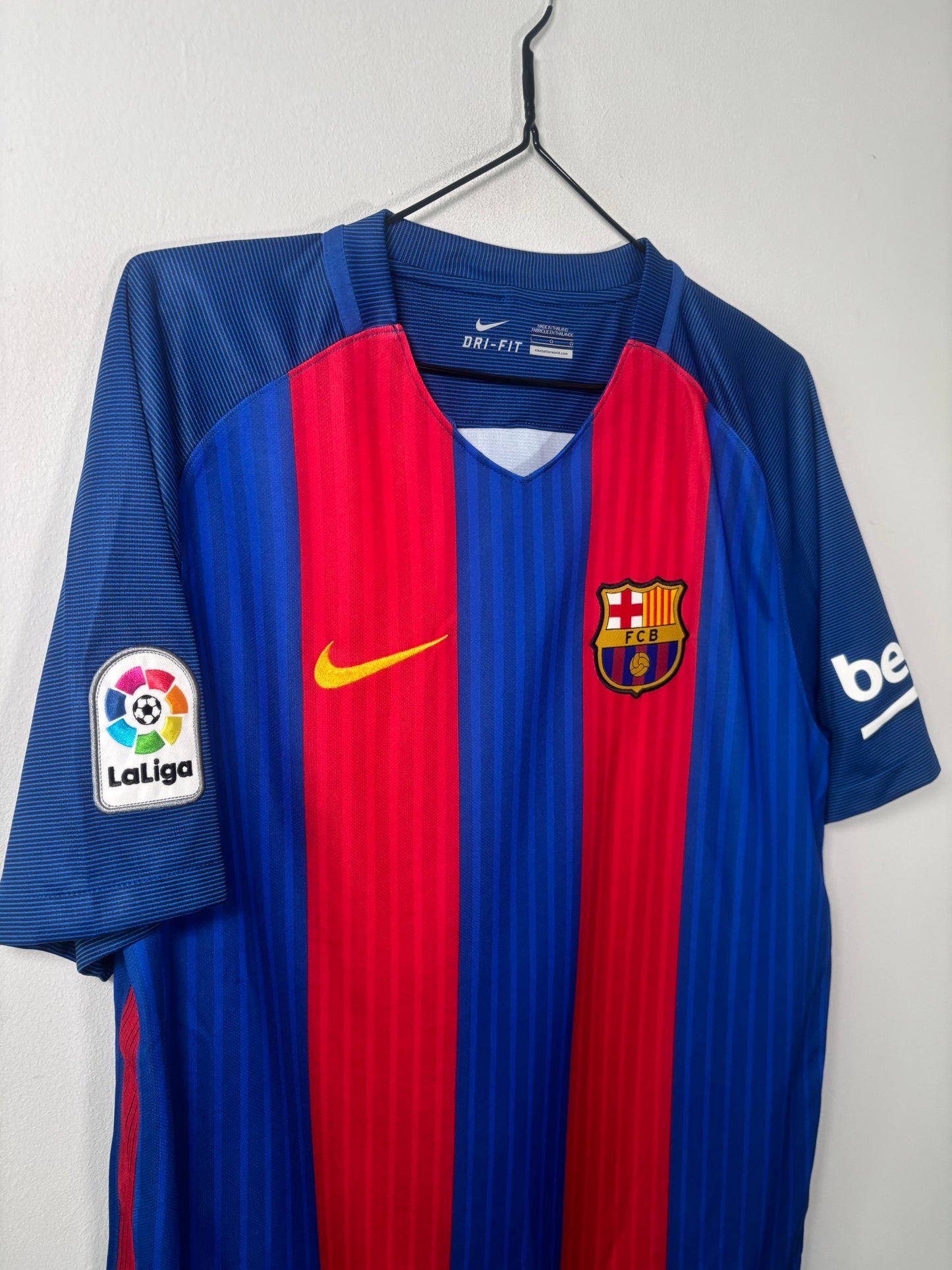 Barcelona Home Shirt 2016/17 (L)