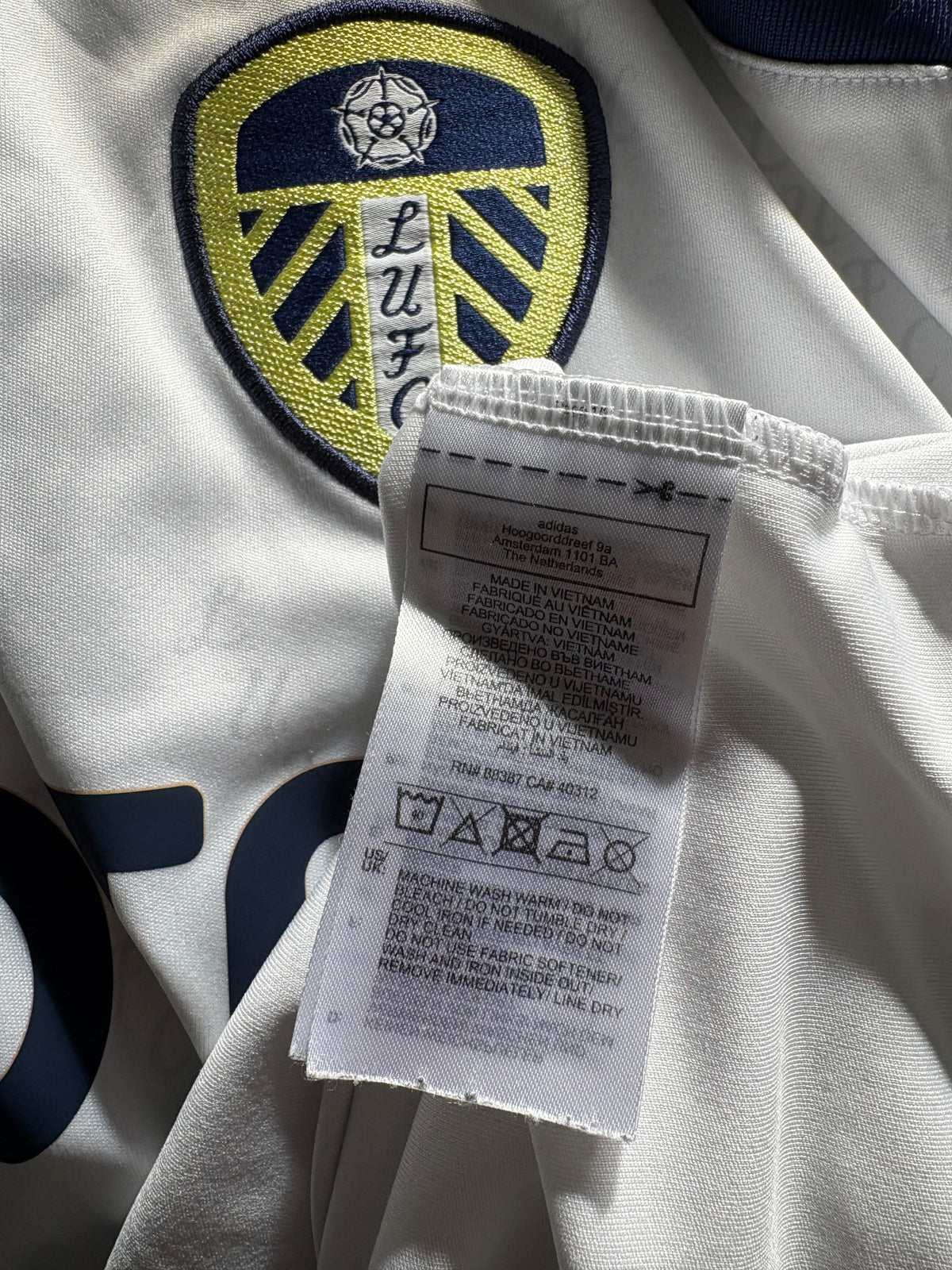 Leeds United Home Shirt 2022/23 (M)