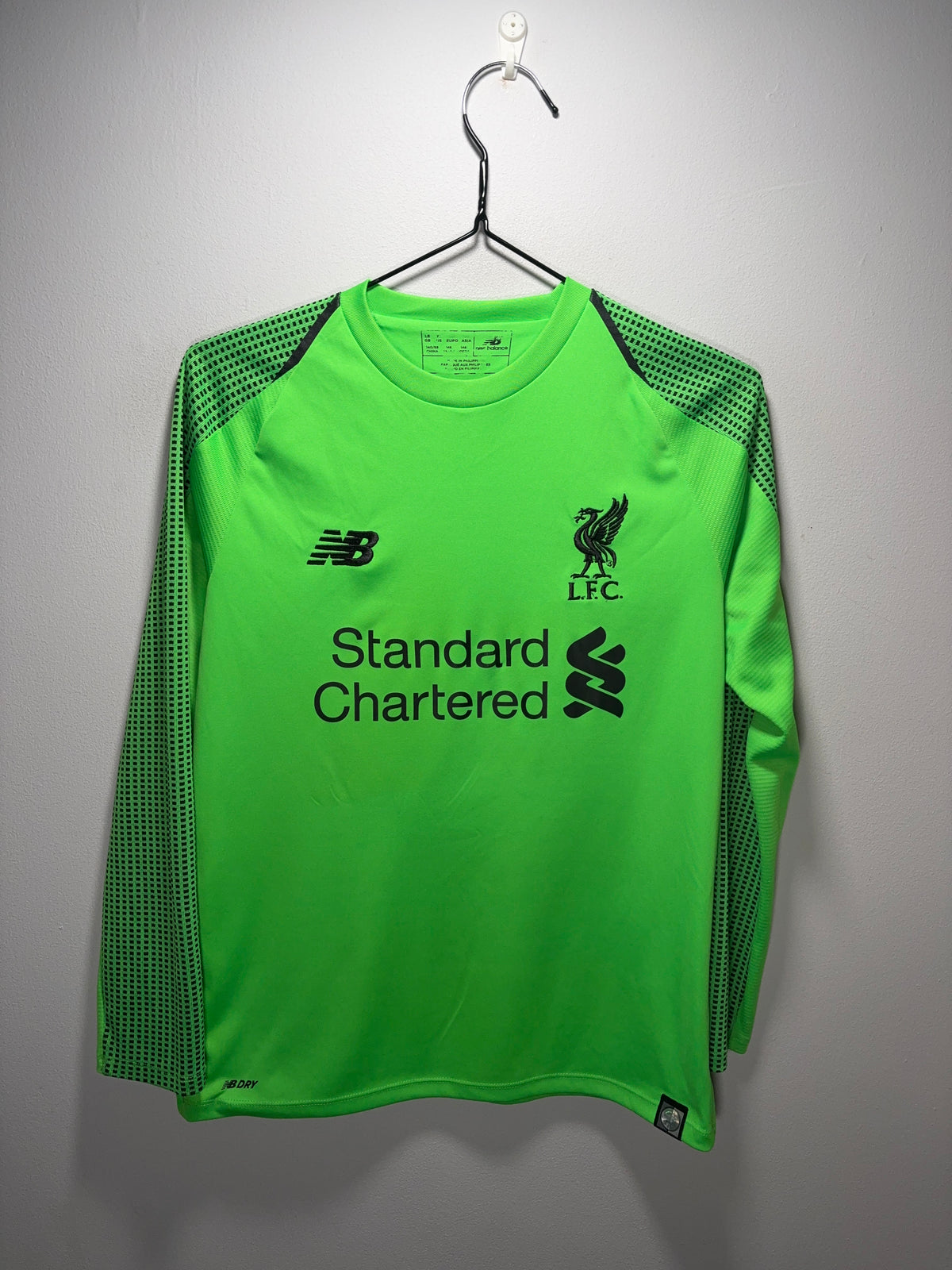 Liverpool Authentic Goalkeeper Shirt 2018/19 Karius (LK)