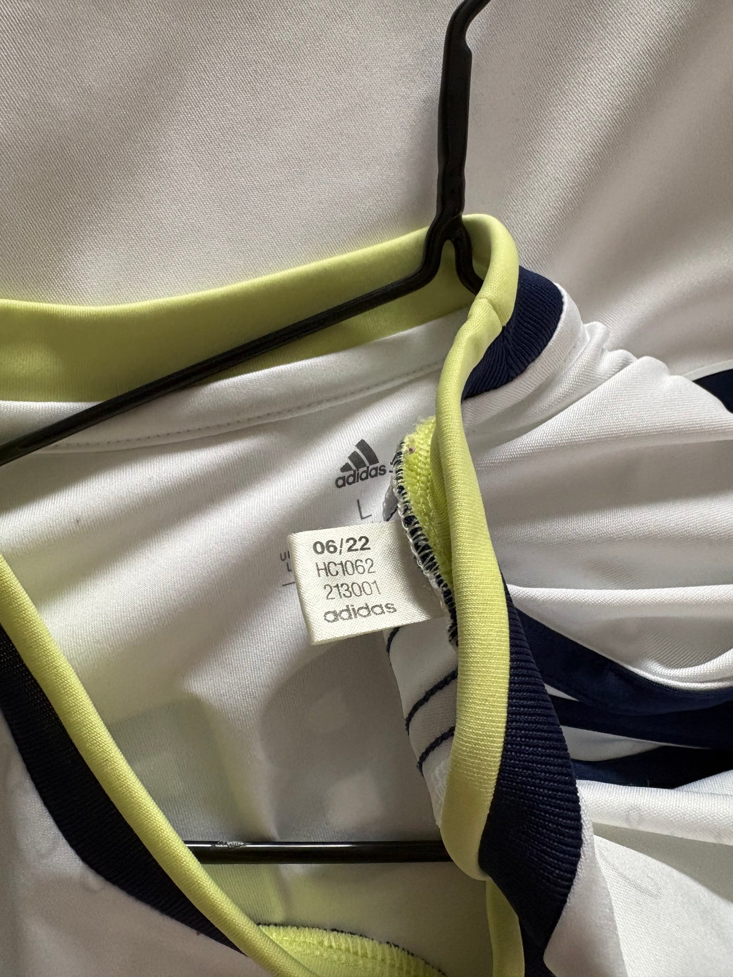 Leeds United Home Shirt 2022/23 Wober (L)