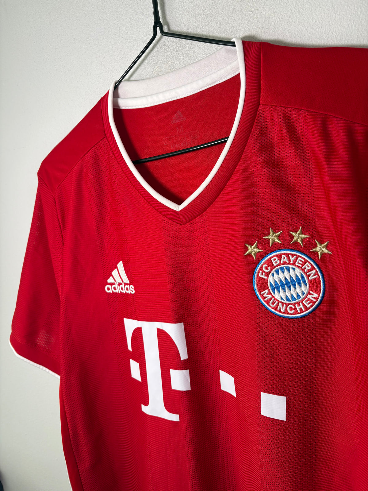 Bayern Munich Home Shirt 2020/21 Lewandowski (S)
