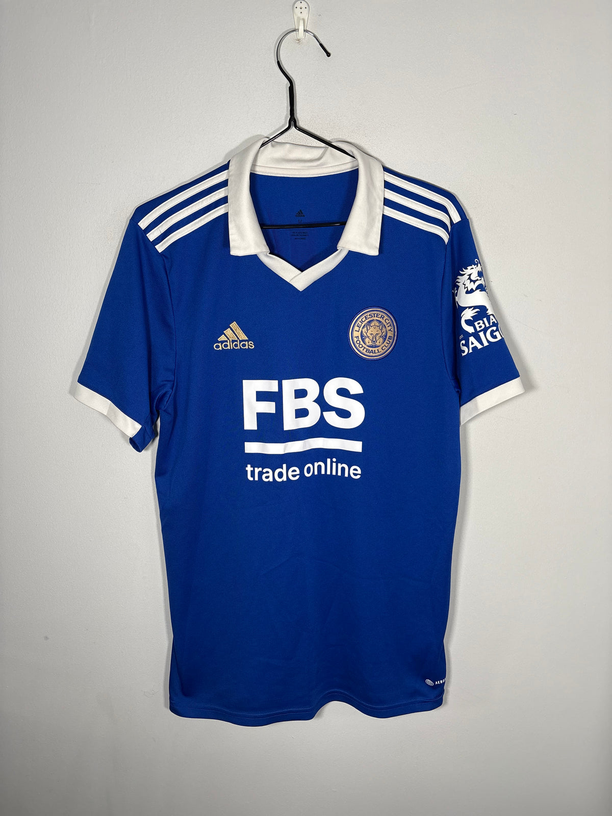 Leicester City Home Shirt 2022/23 (M)