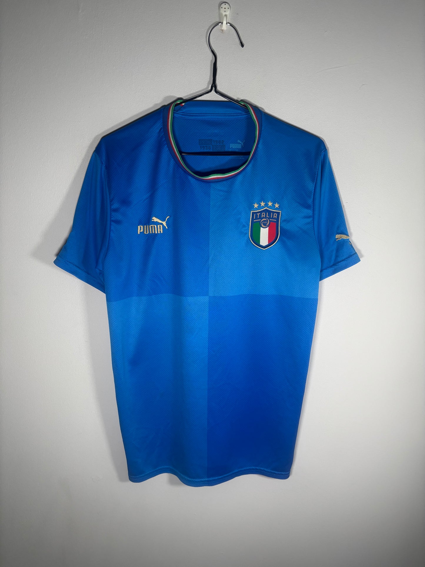 Italy Home Shirt 2022 (M)