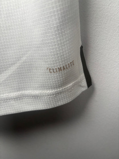 Real Madrid Home Shirt 2019/20 (M)