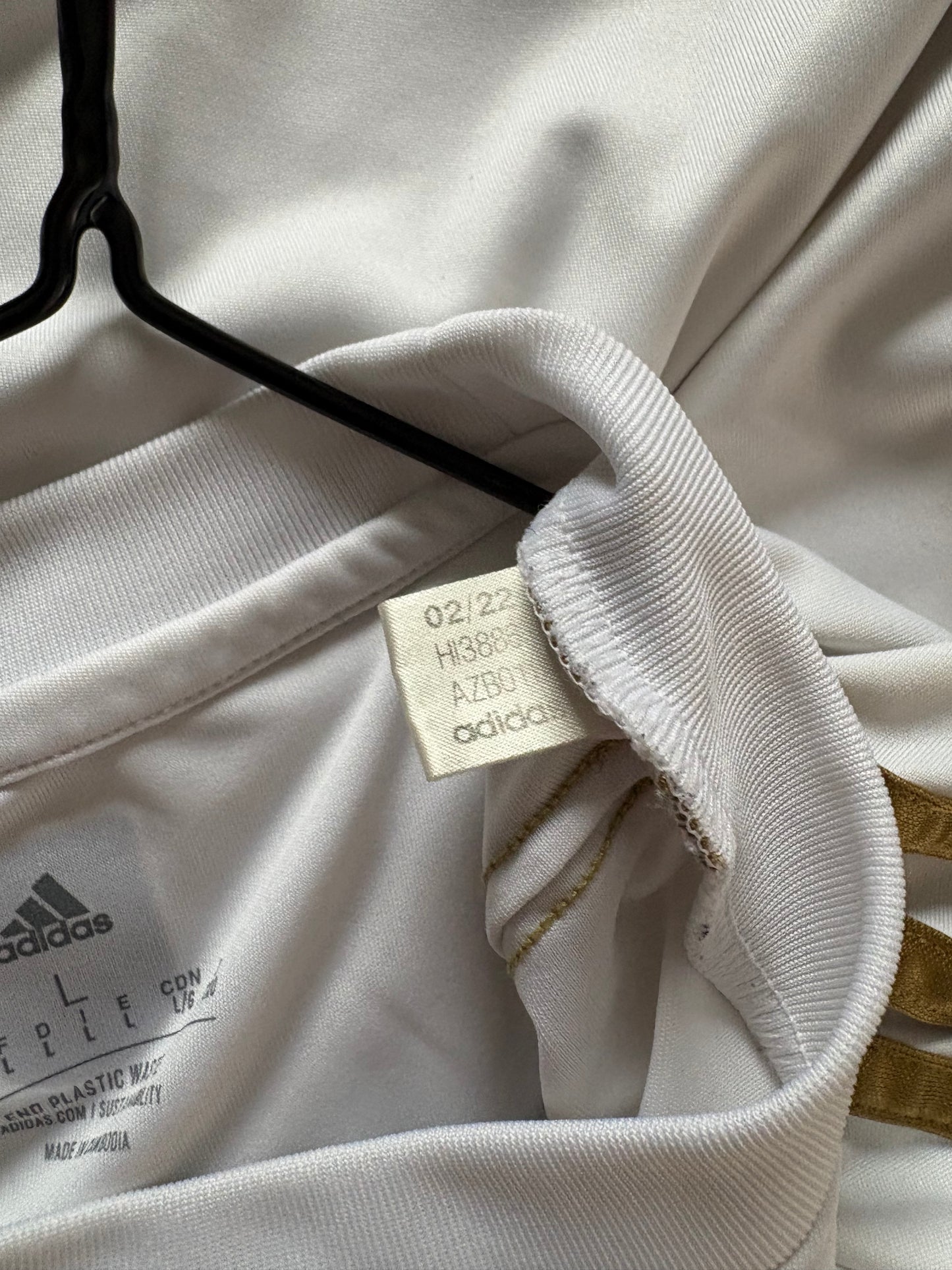 Bayern Munich Away Shirt 2022/23 (L)