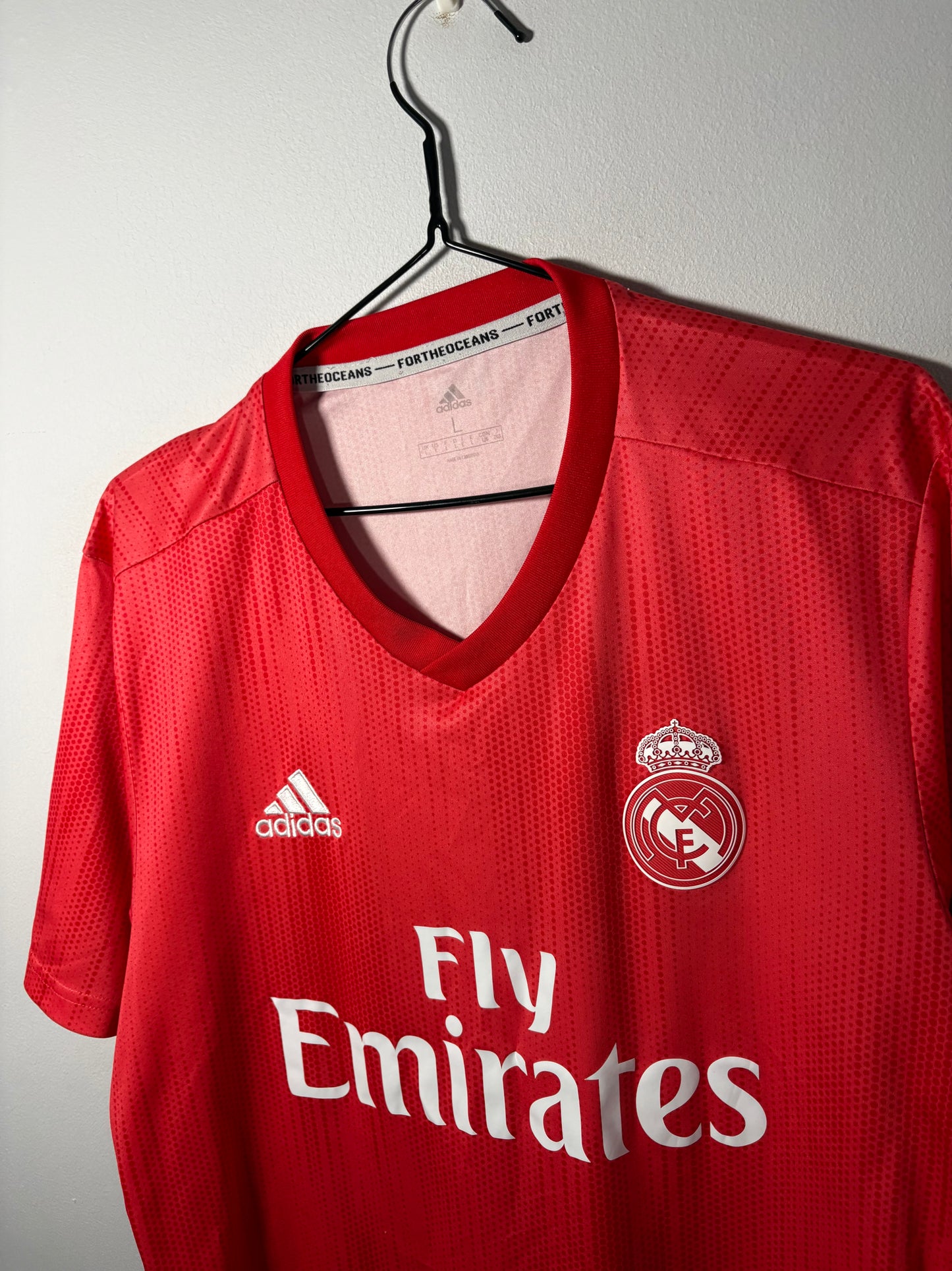 Real Madrid Third Shirt 2018/19 (L)