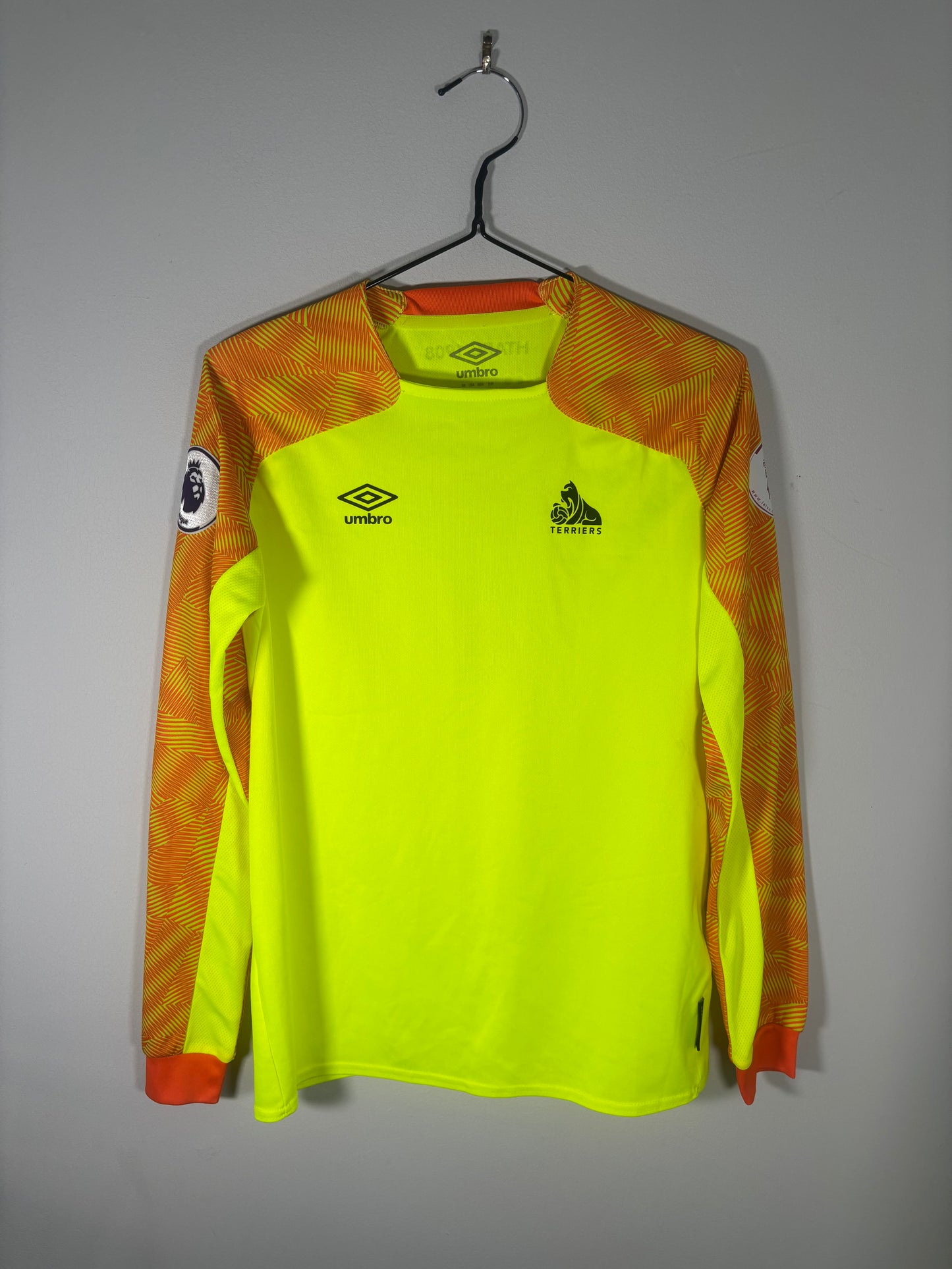 Huddersfield Town Goalkeeper Shirt 2018/19 Lössl (XLB)