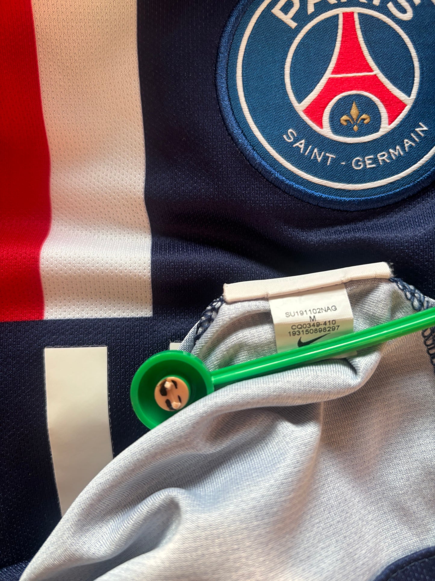 PSG Home Shirt 2019/20 (M)