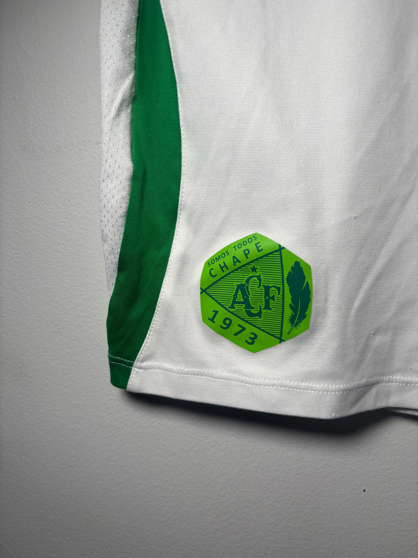 Chapecoense Away Shirt 2020 (S)