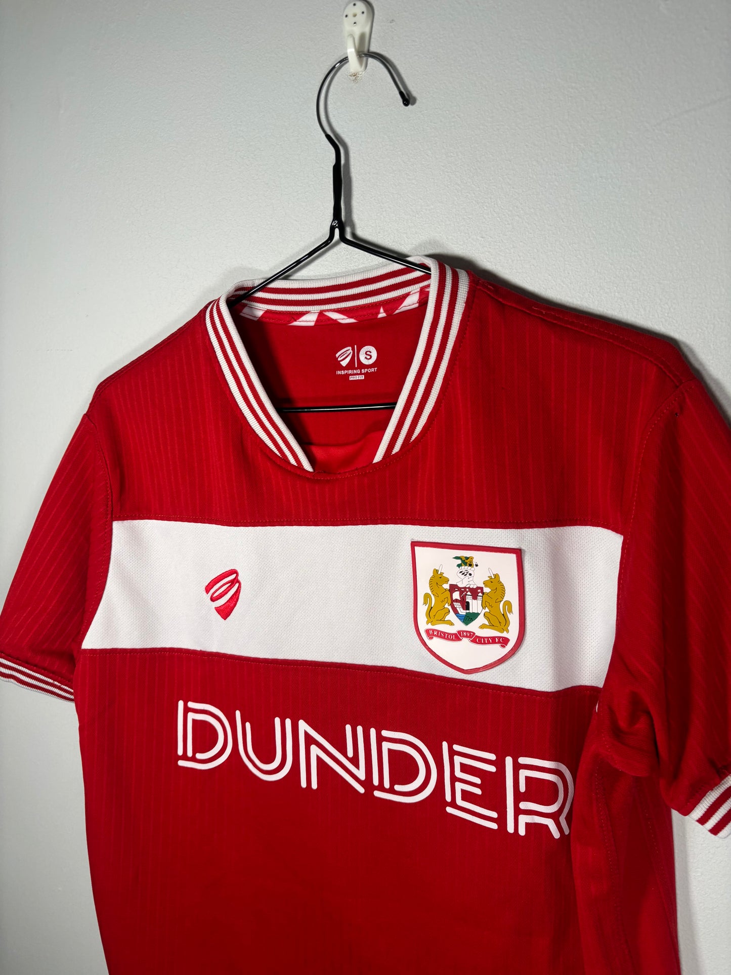 Bristol City Home Shirt 2018/19 (S)