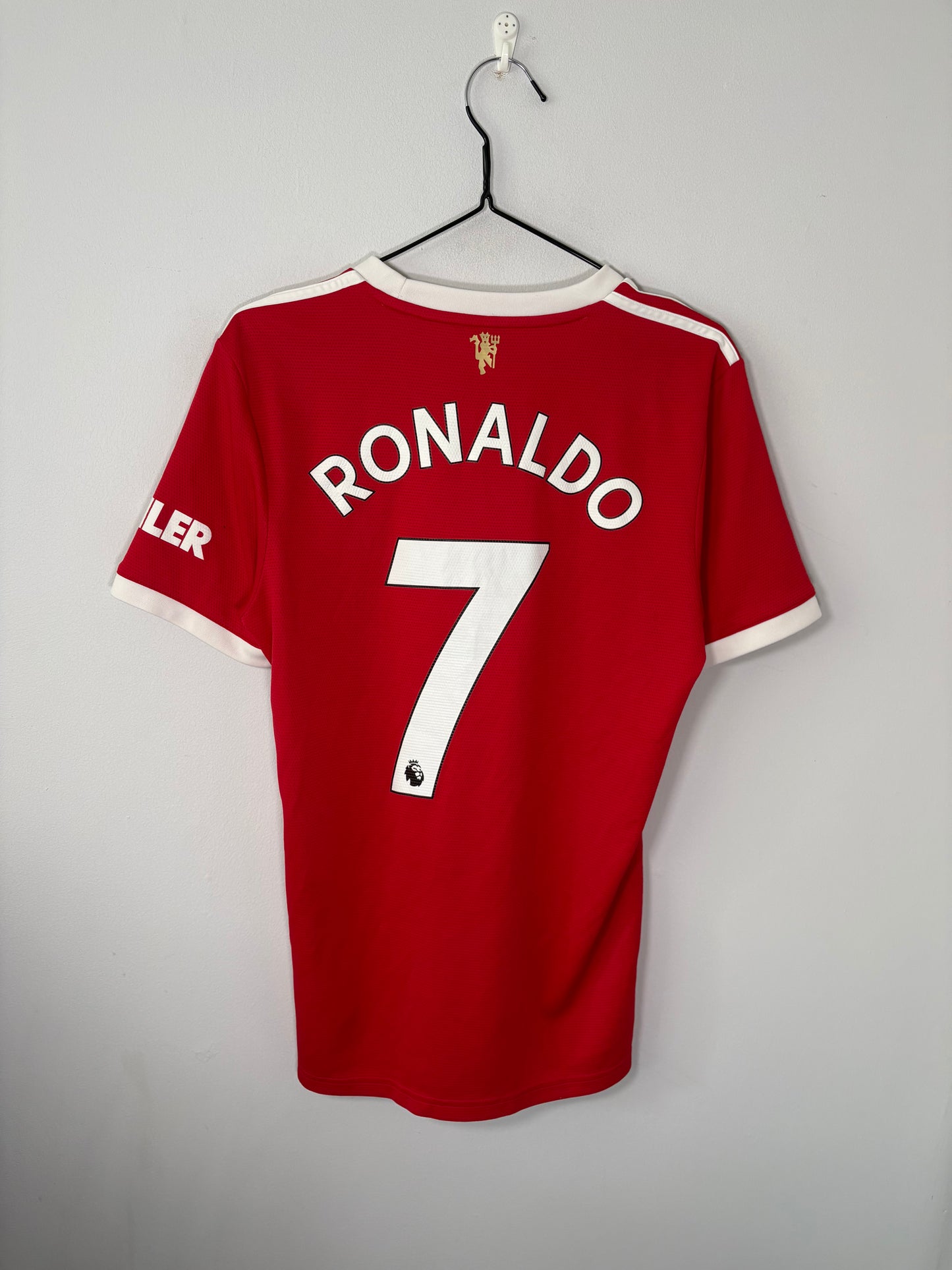 Manchester United Home Shirt 2021/22 Ronaldo (S)