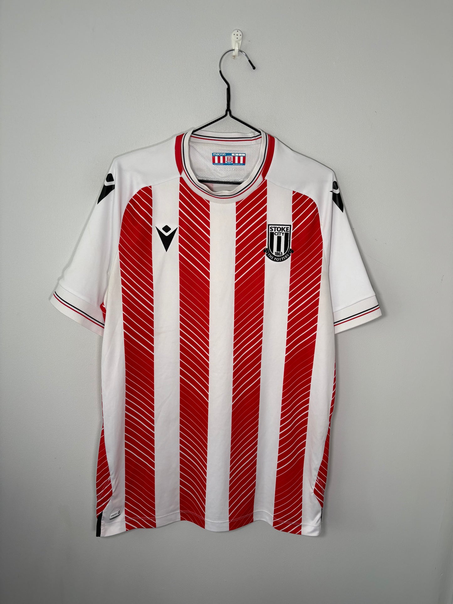 Stoke City Home Shirt 2022/23 (L)
