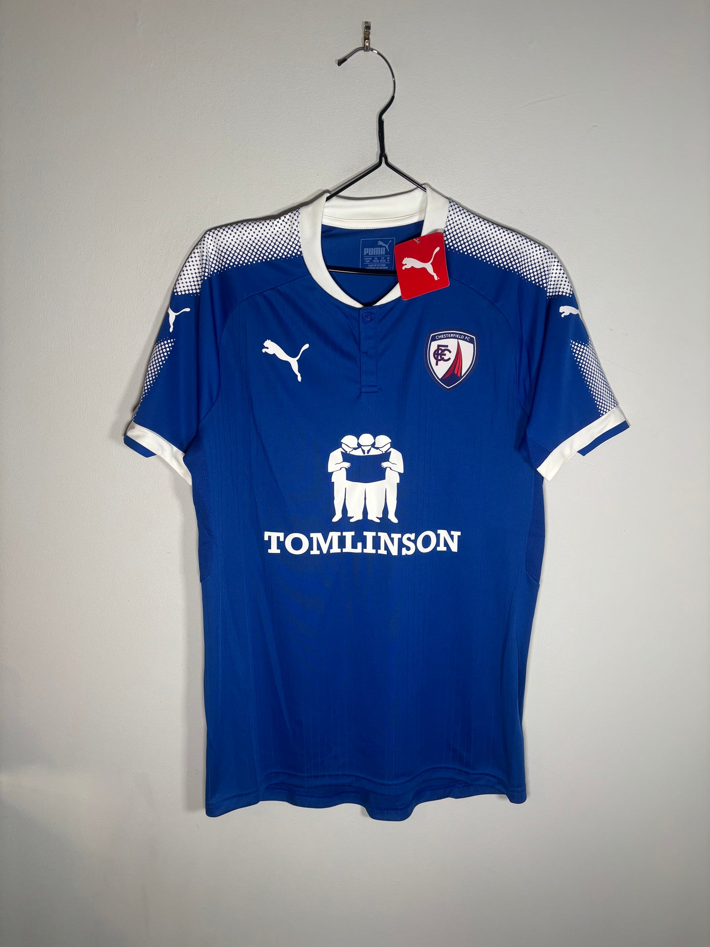 Chesterfield Home Shirt 2017/18 BNWT (M)