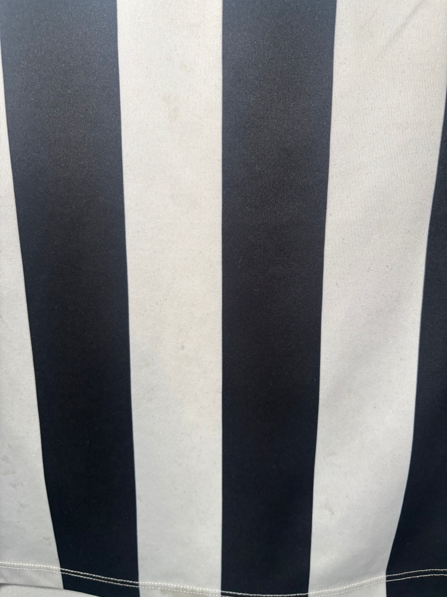 Newcatle United Home Shirt 2022/23 Saint Maximin (S)