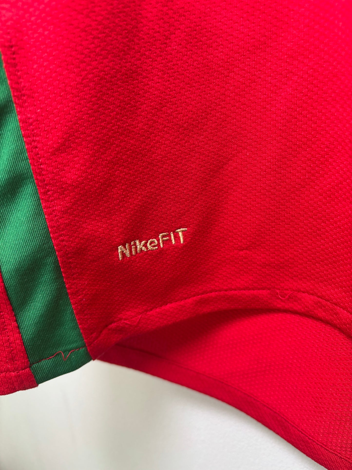 Portugal Home Shirt 2008 (XL)